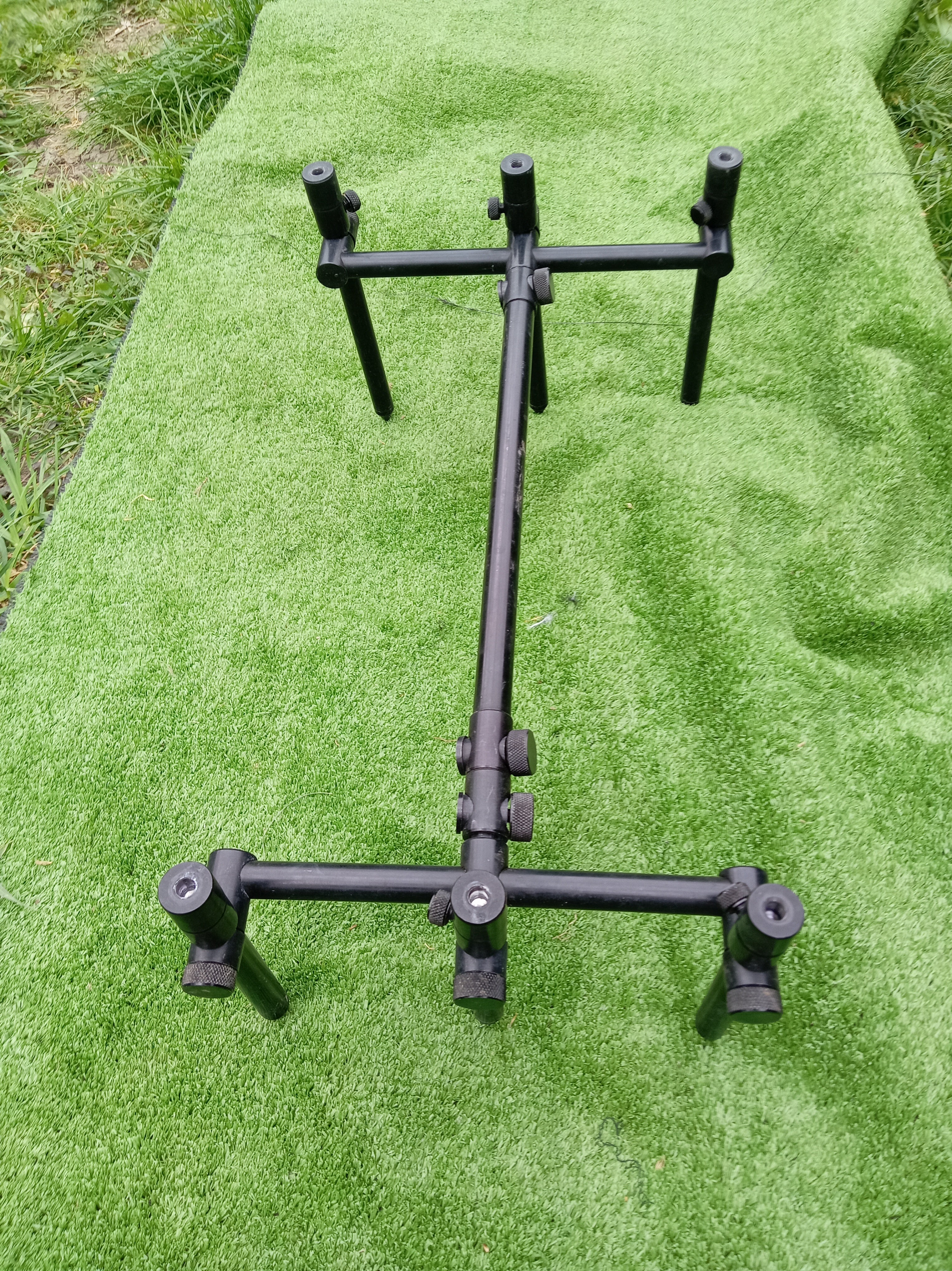Lidsters 3 Rod Carp Fishing Rod Pod Black Fully Adjustable Very Good Cond