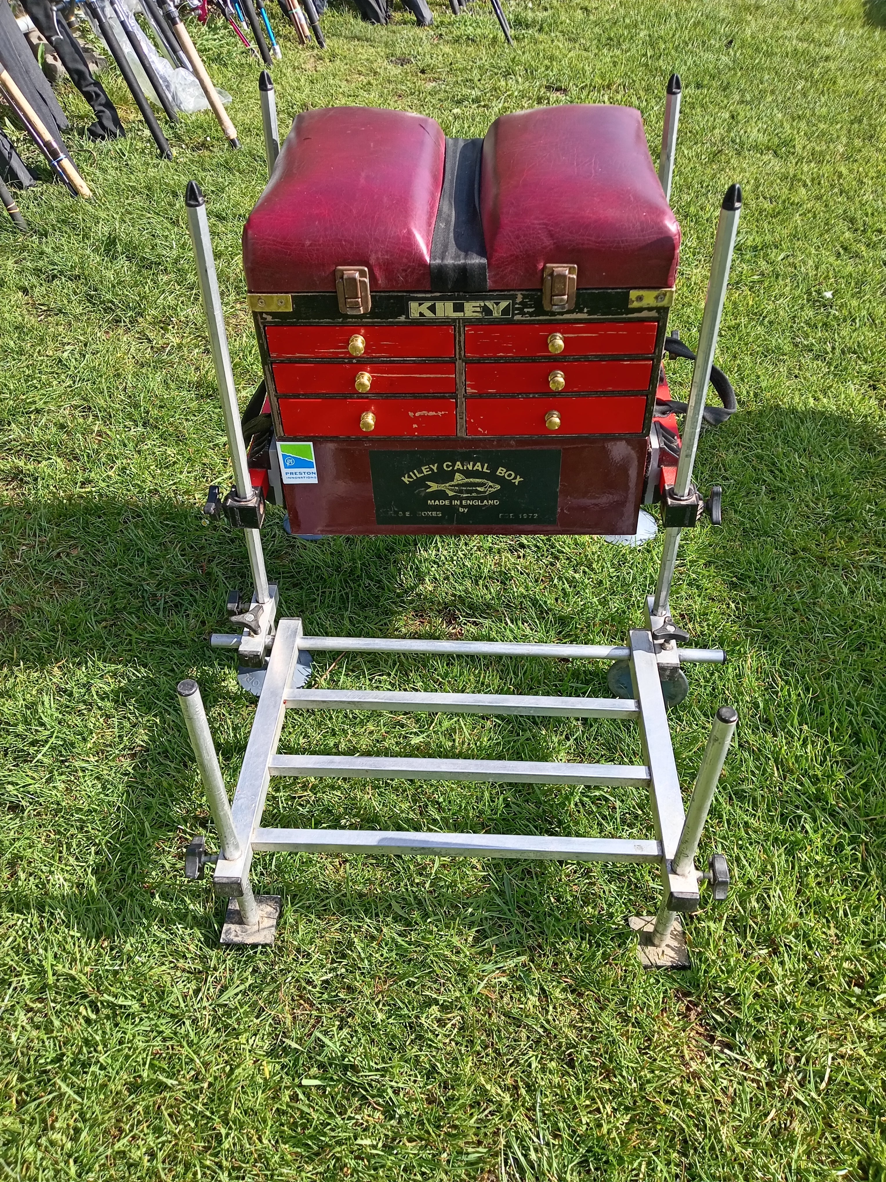 Kiley Canal Box Classic Match Fishing Seat Box with Footplates - Vintage Used