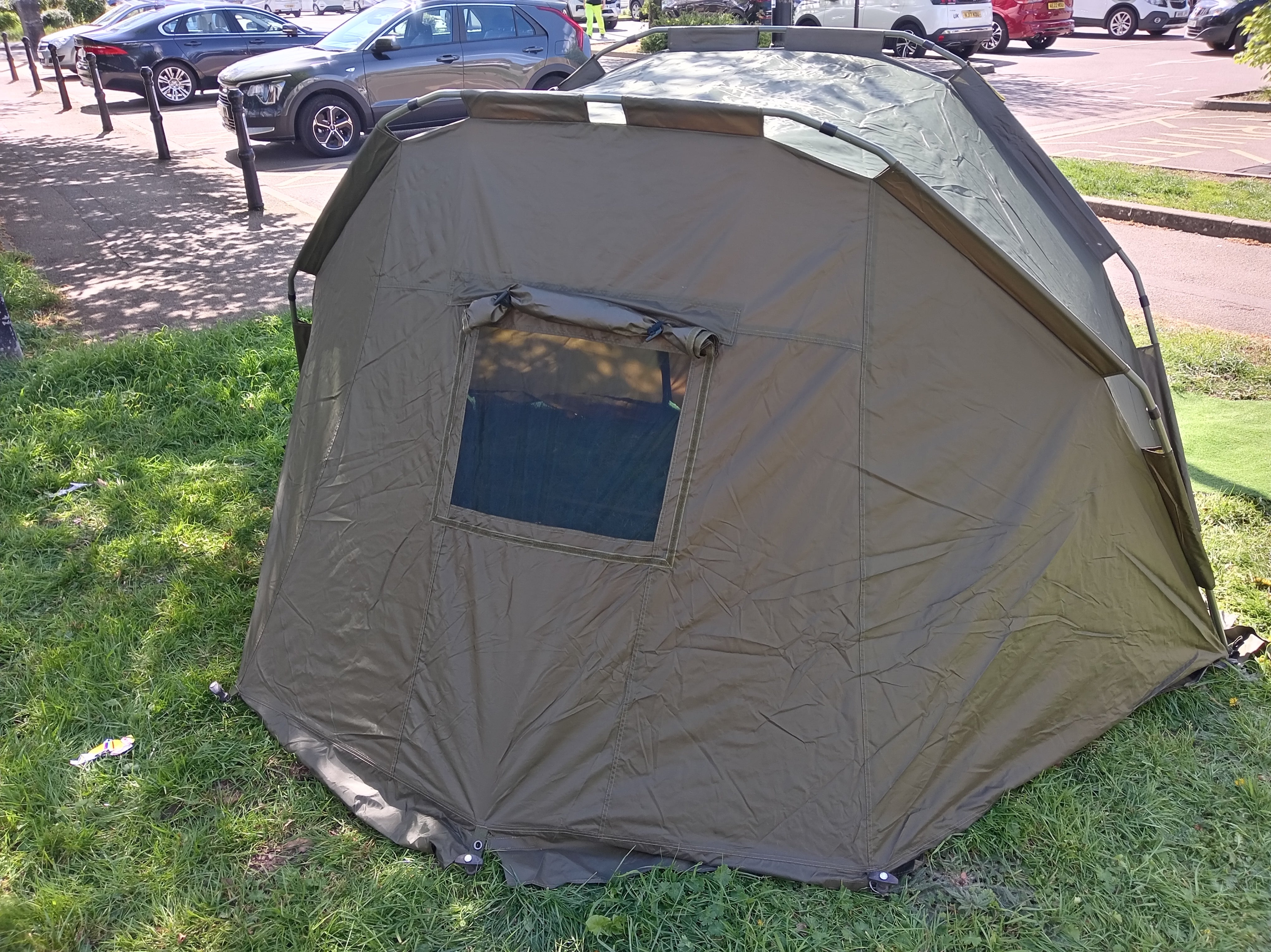 *Ex Display Bargain* King Carp 1-Man Pramhood Carp Fishing Bivvy - 2-Rib System