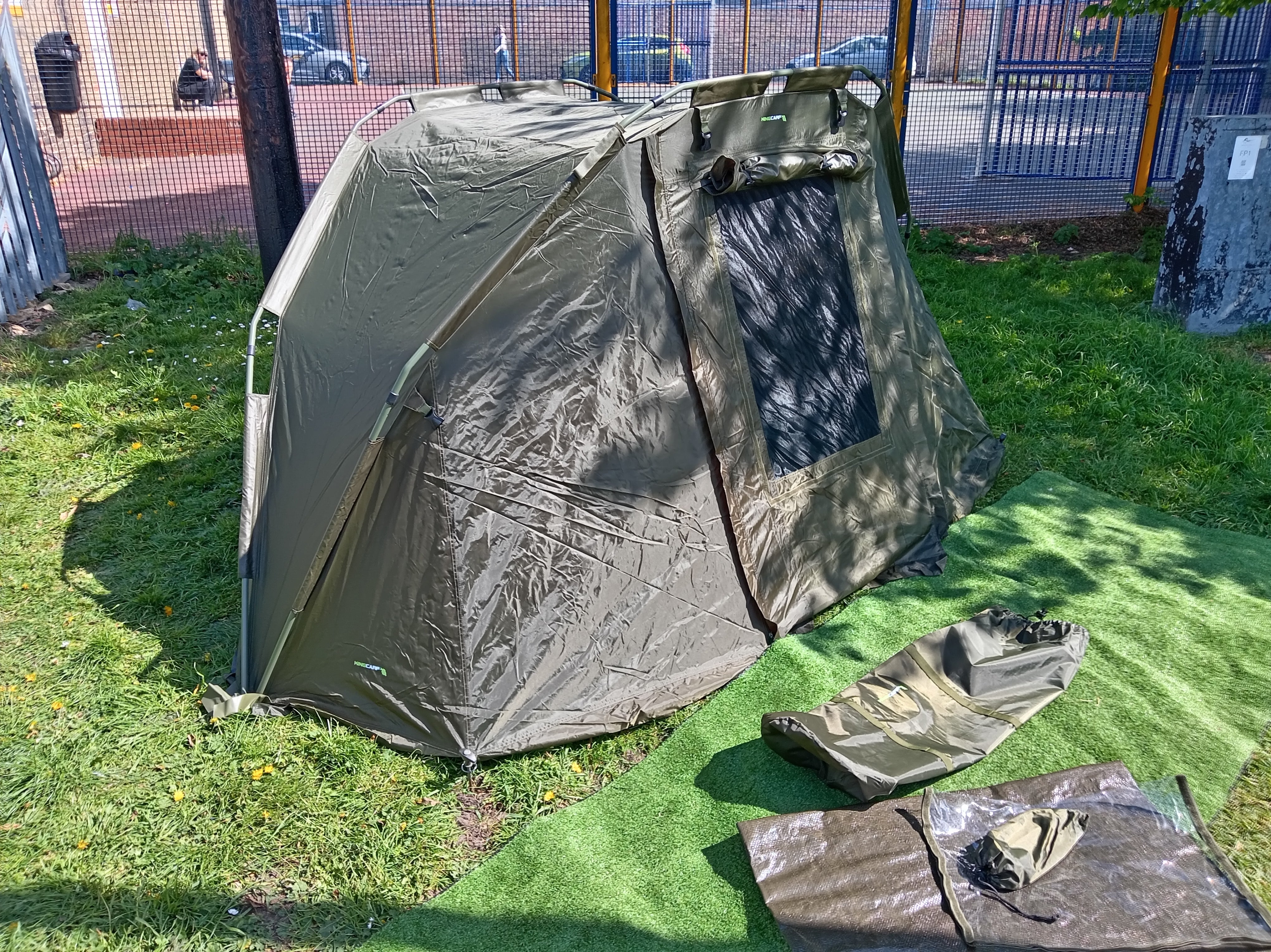*Ex Display Bargain* King Carp 1-Man Pramhood Carp Fishing Bivvy - 2-Rib System