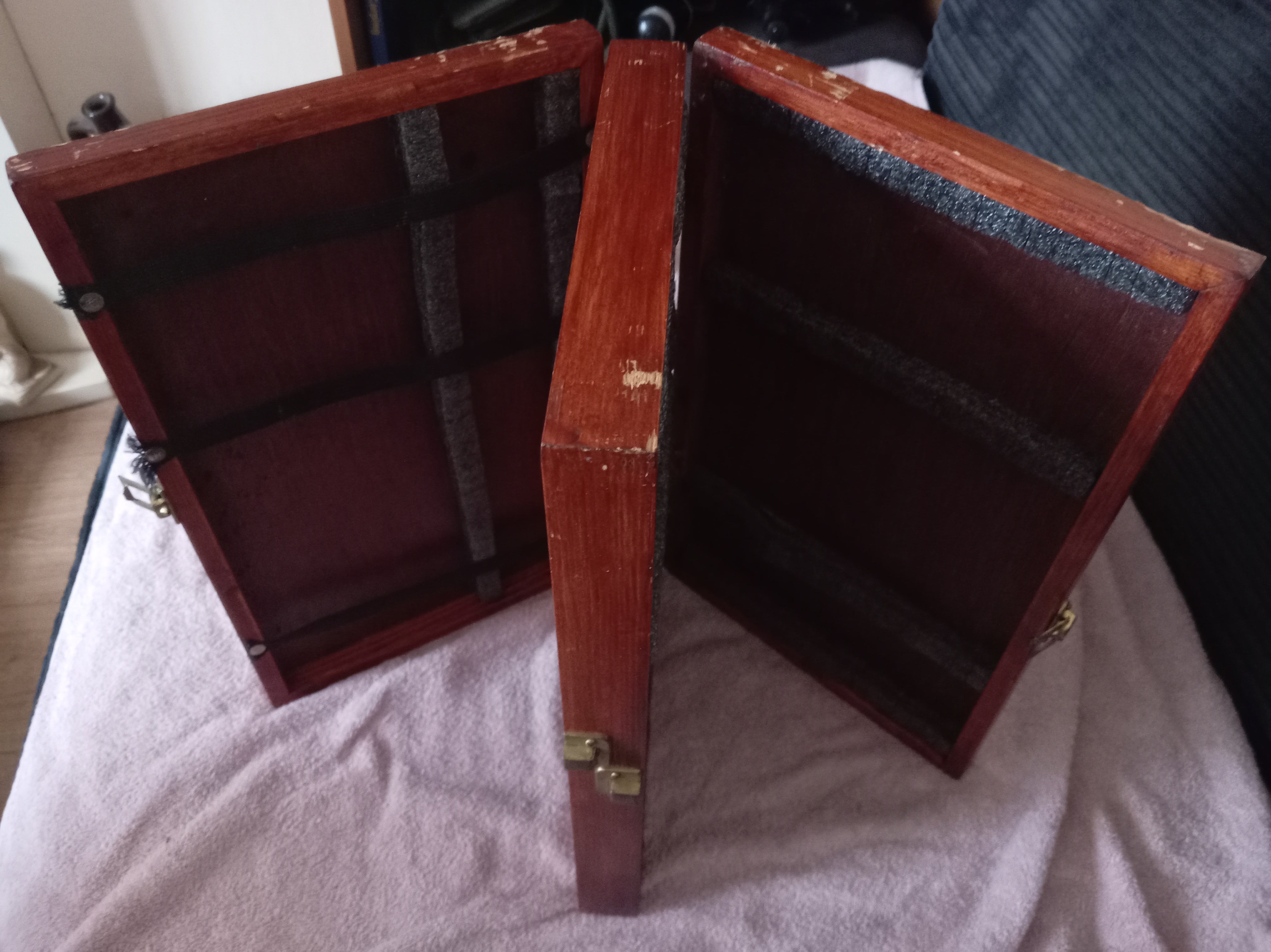 Wooden Fishing Float Box | Large 2 Section Storage | Holds 150 Floats