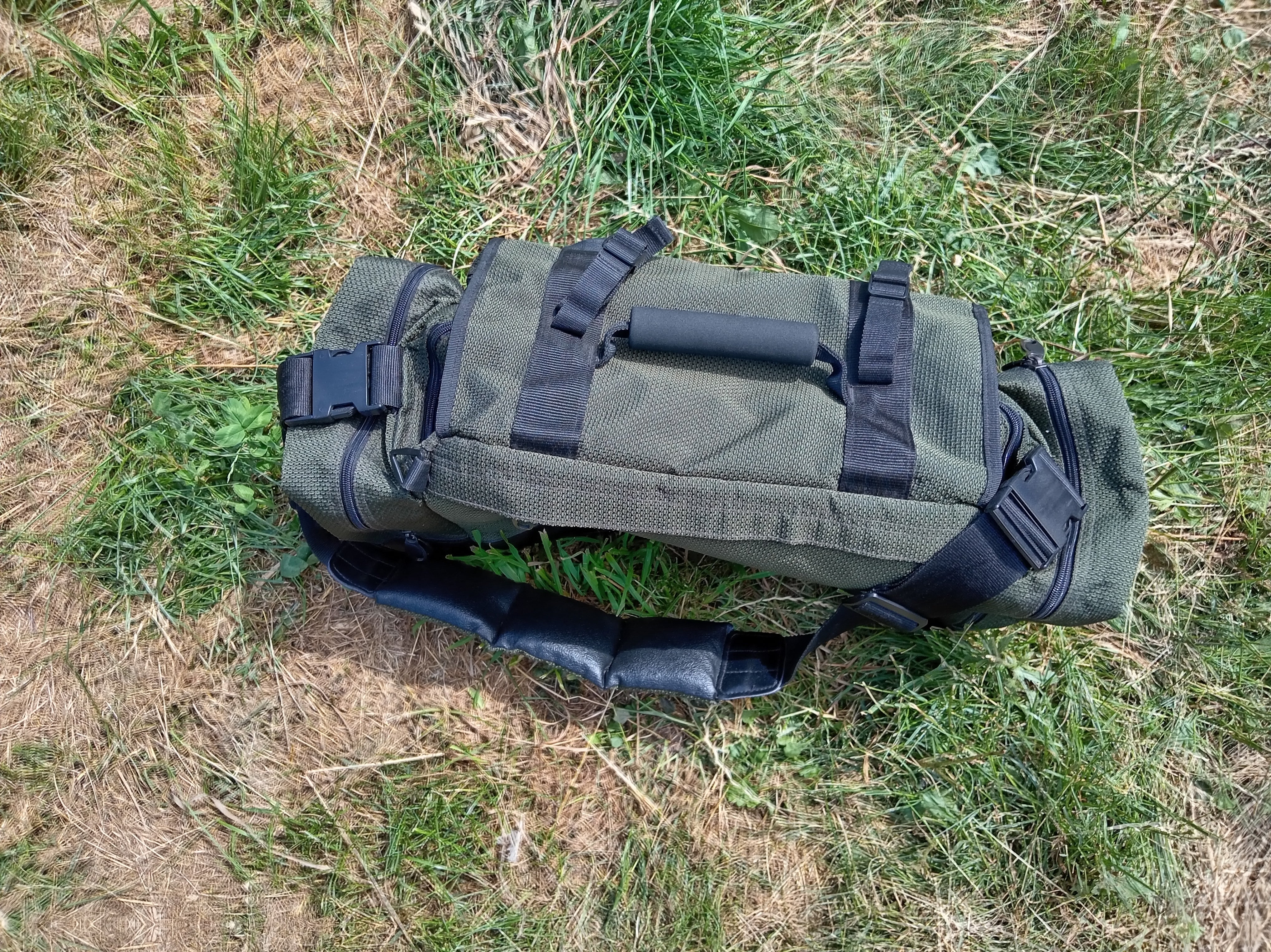 Maver Large Carp Fishing Carryall Tackle Bag Superb Used Condition