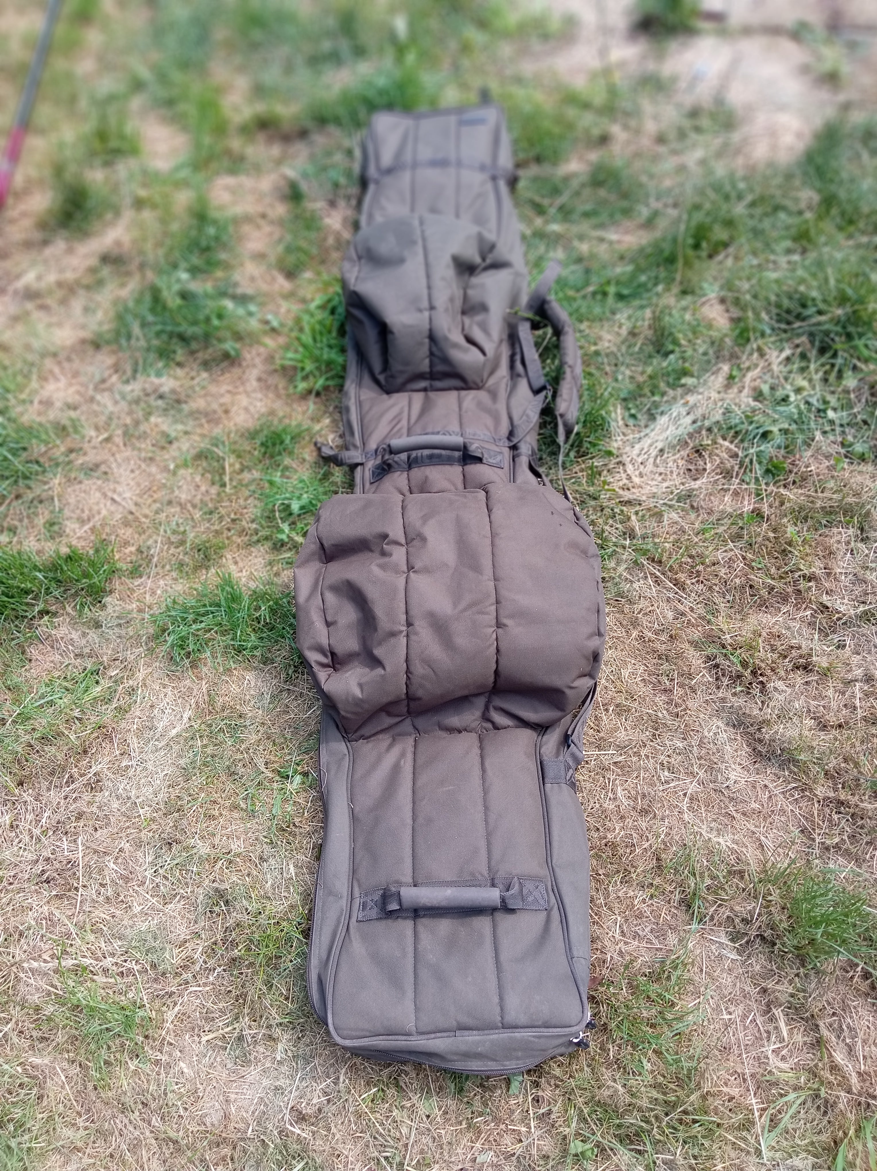 Avid Carp 5 + 3 12ft  Rod Padded Holdall Carp Fishing Luggage