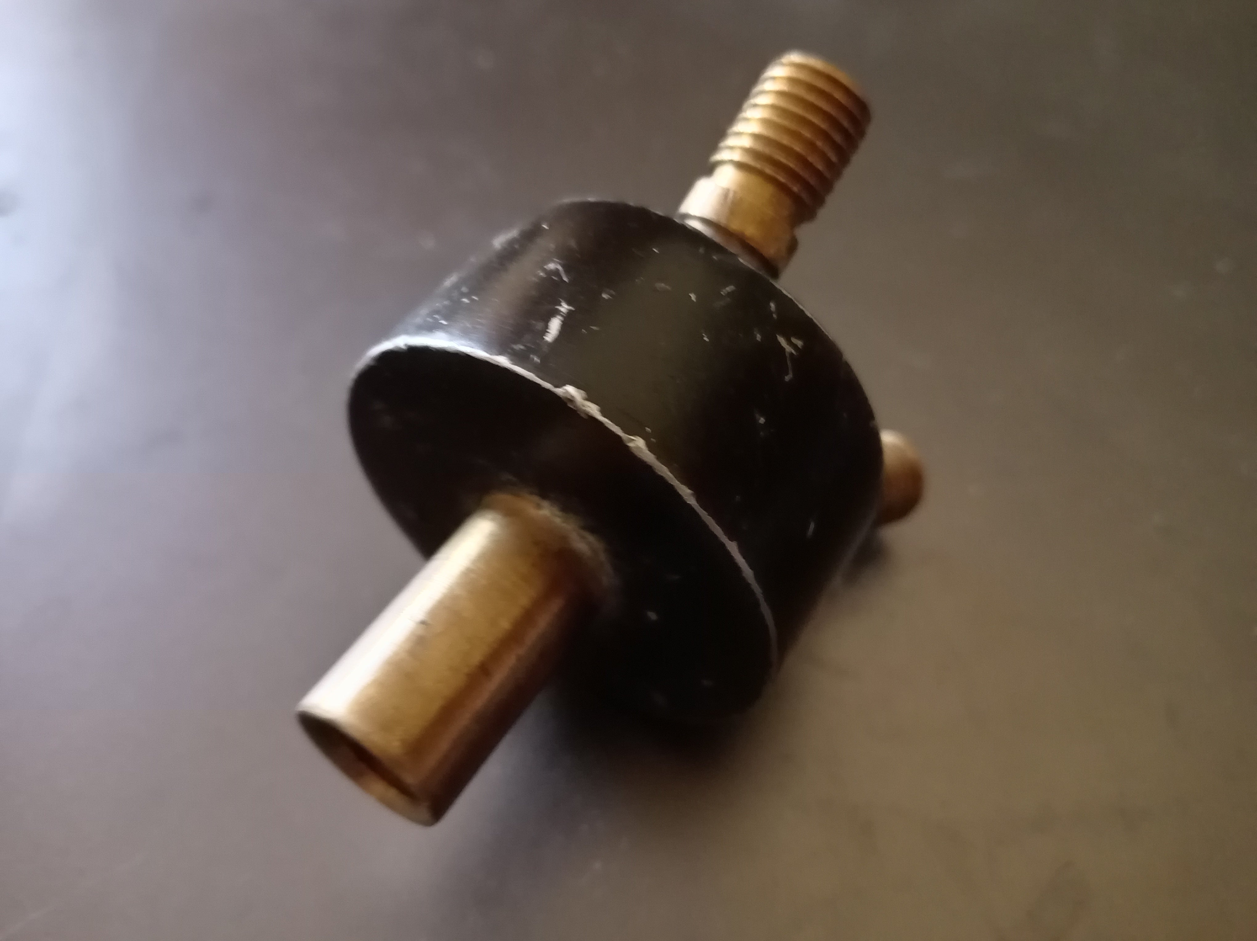 Gardner Triad Multi-Purpose Tripod Adaptor Brass Studs Fishing Tackle