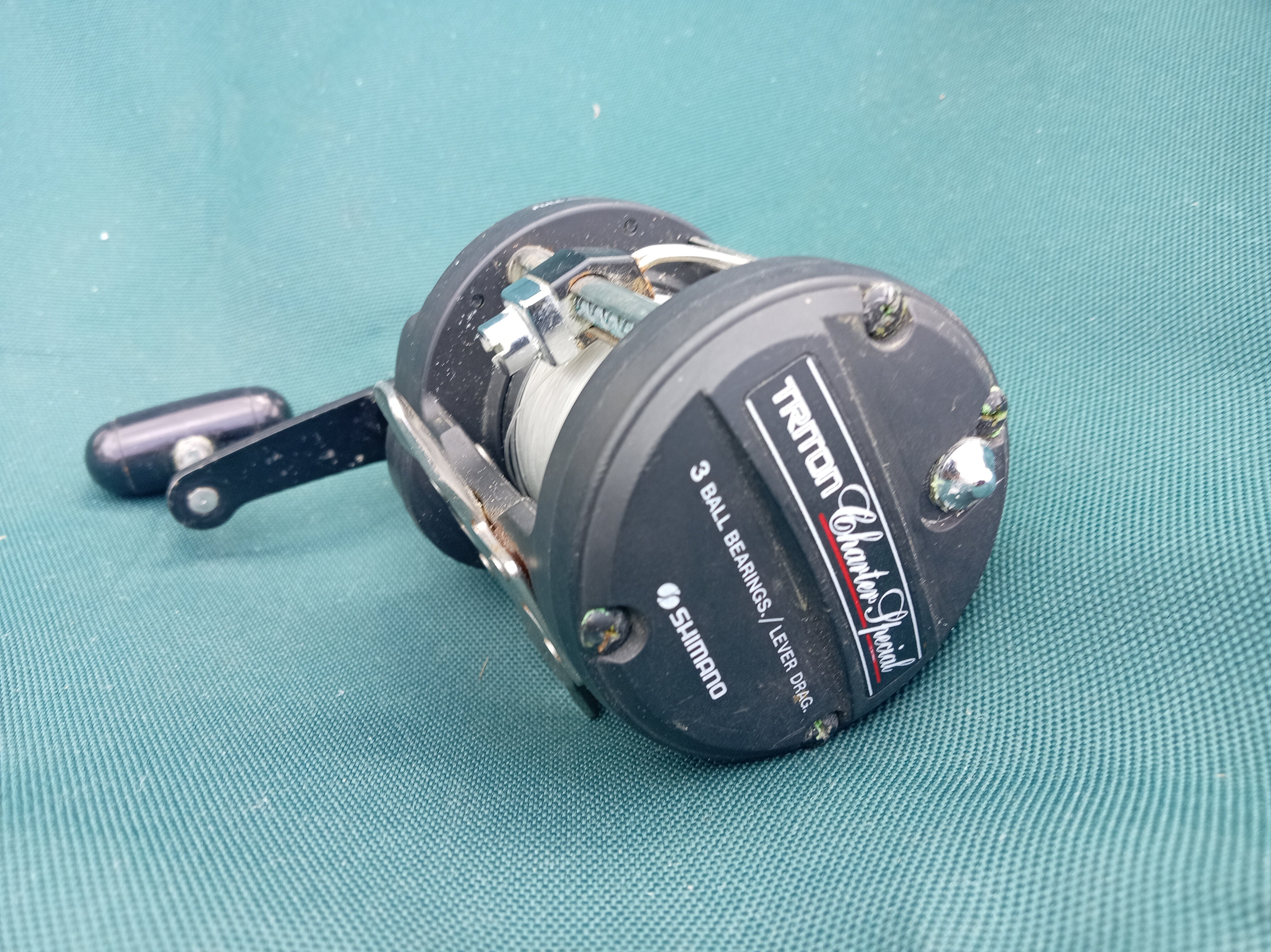Used Shimano Triton Charter Special TR2000 Lever Drag Boat Reel Level Wind TR 2000