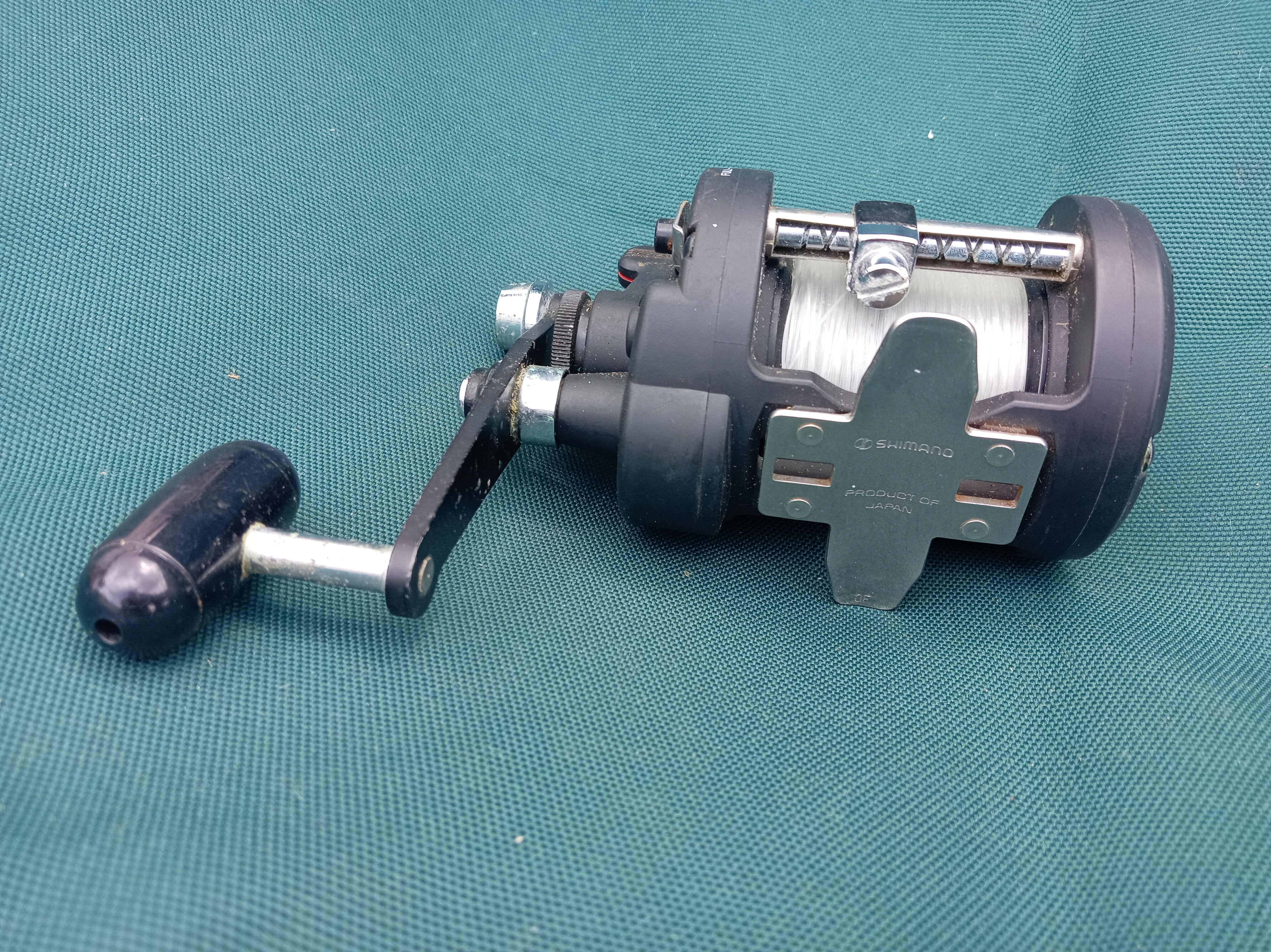 Used Shimano Triton Charter Special TR2000 Lever Drag Boat Reel Level Wind TR 2000