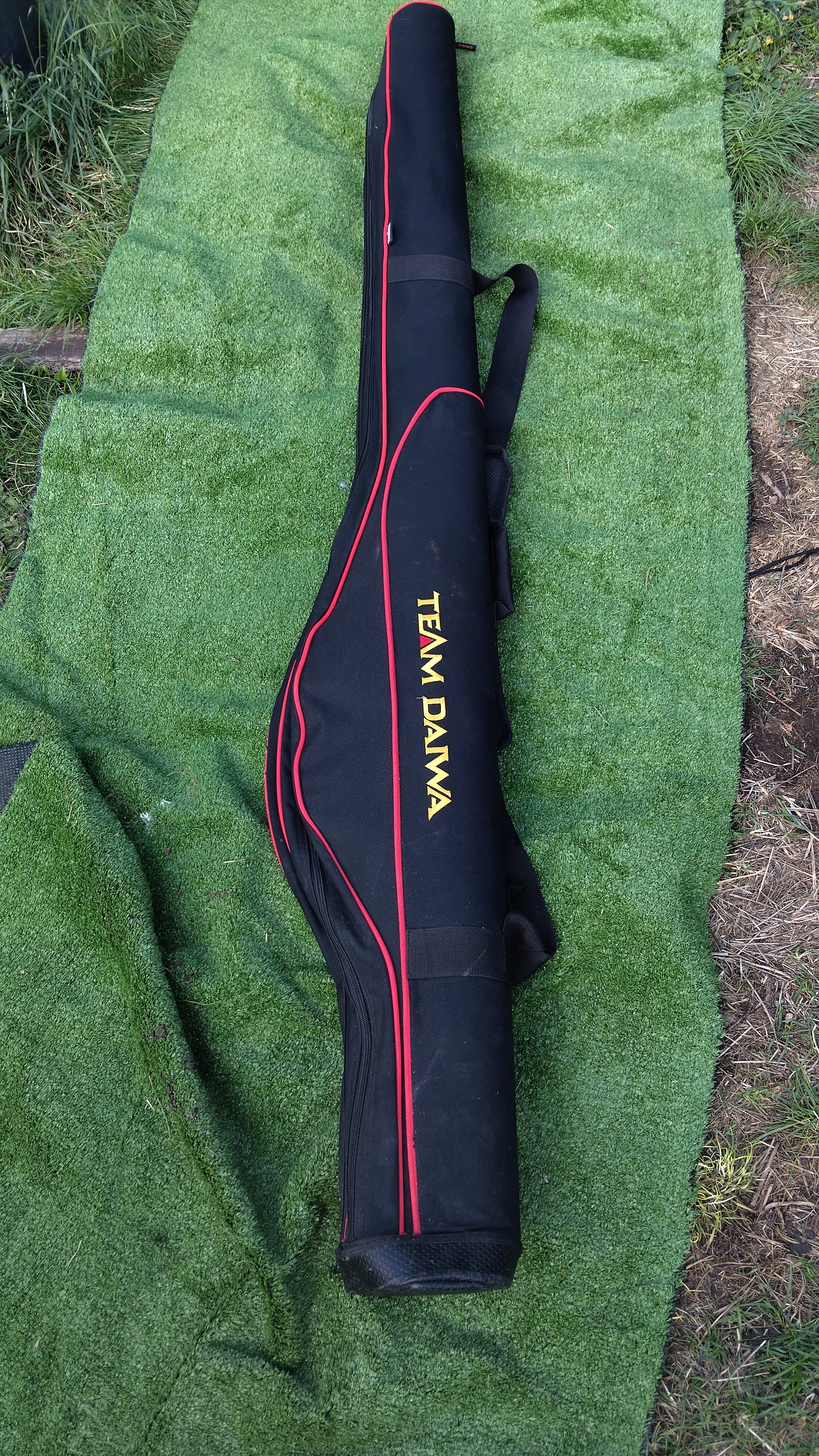 Team Daiwa Deluxe 12ft 2 Rod Hard Case Holdall Padded Fishing Luggage 190cm Used