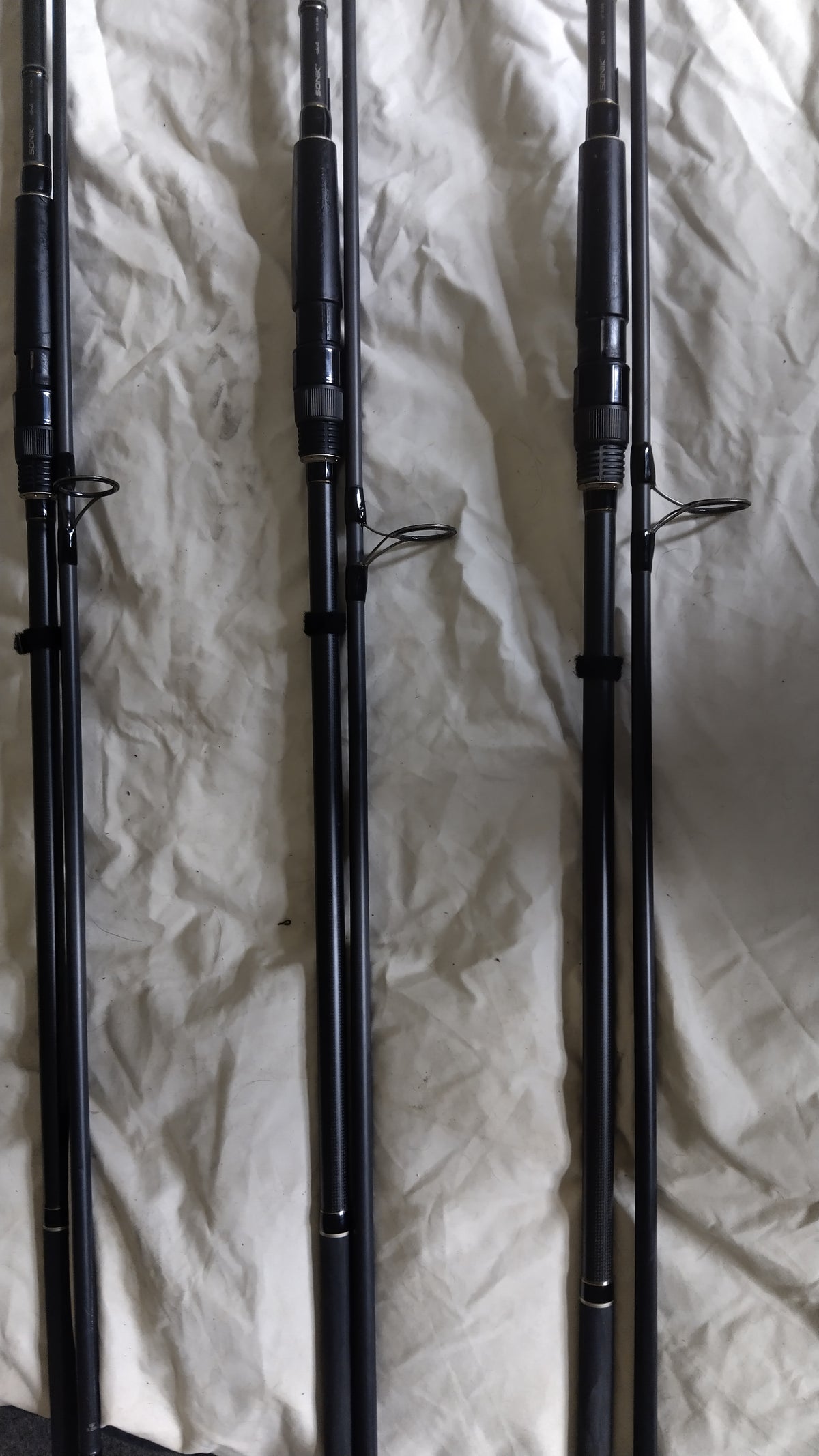 3 x Sonik SK4 12ft 3lb TC Carp Rods Pike Deadbait Fishing Rod Set