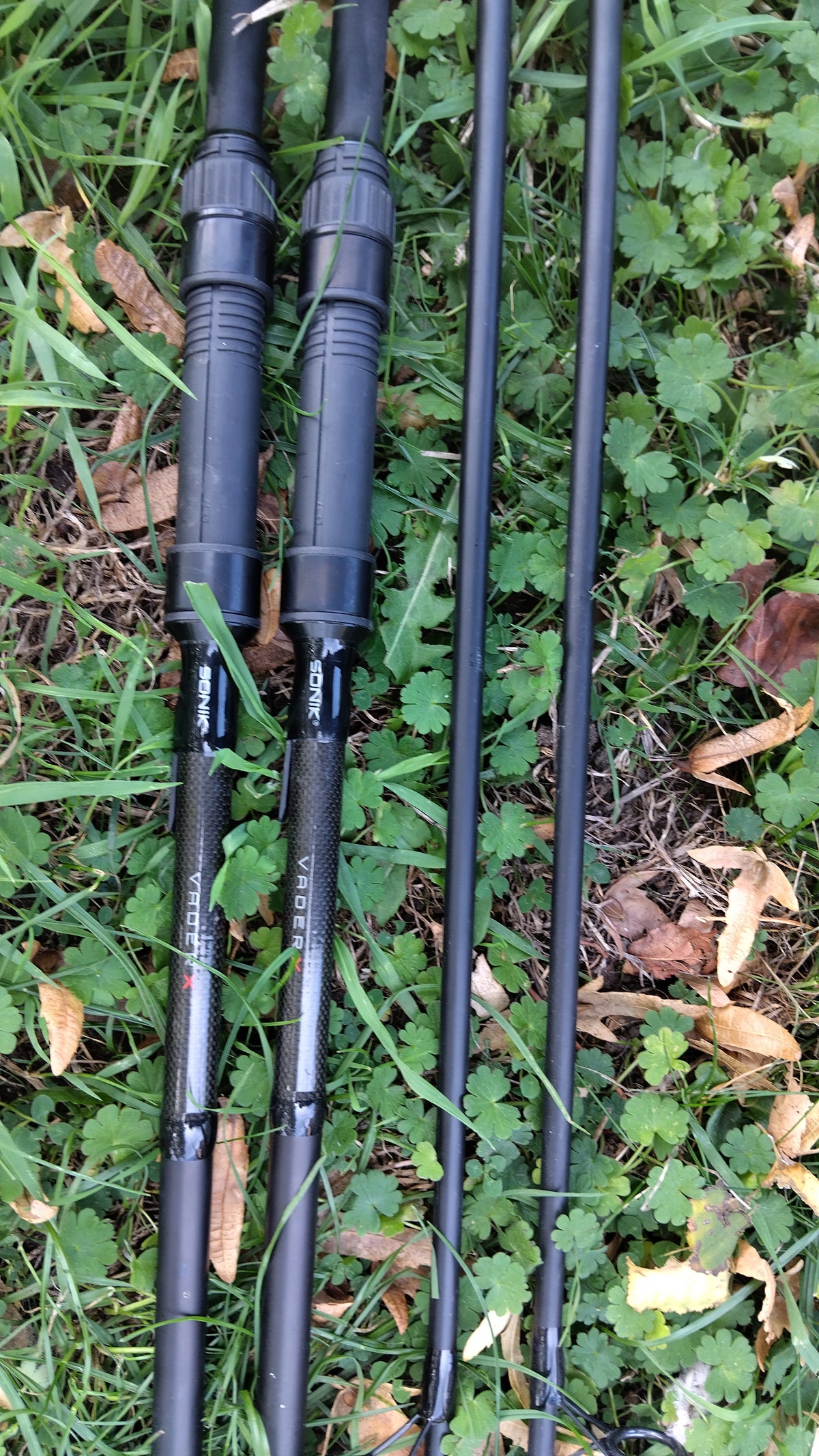 Pair Sonik Vader X 10ft 3lb TC Carp Fishing Rods with Original Bags