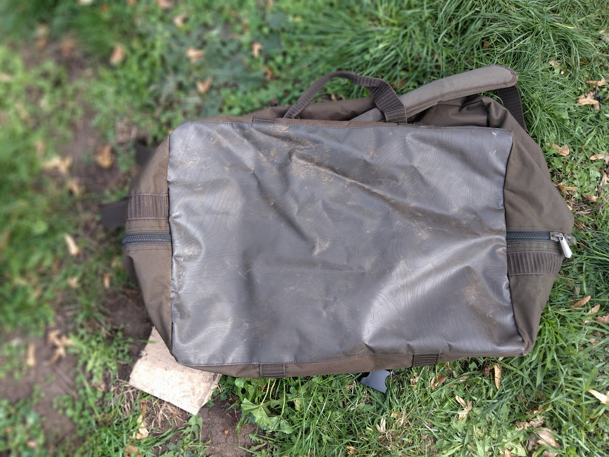 Nash Clothing Bag Carp Fishing Luggage Clothes Storage – Good Used Condition