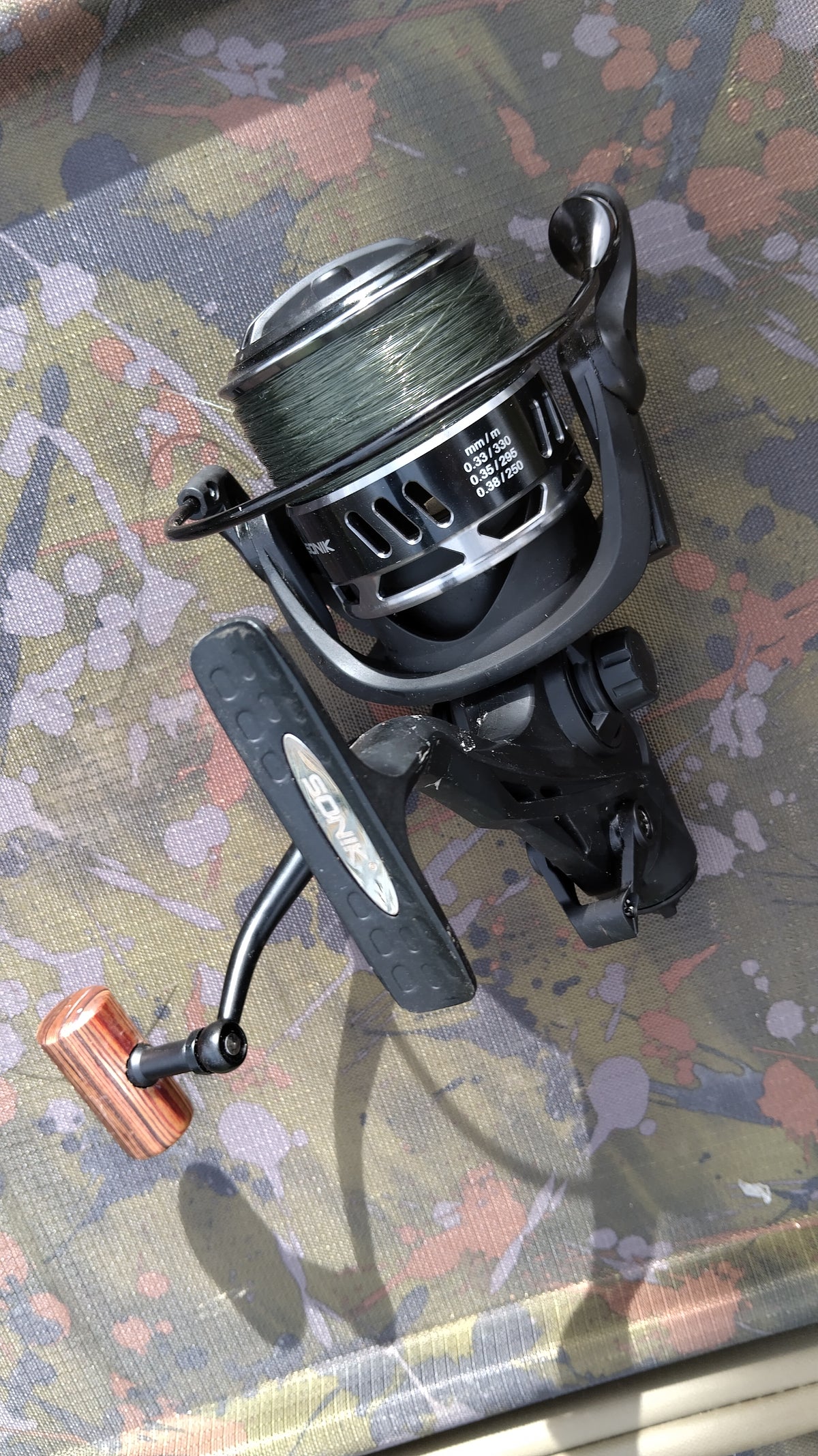 Sonik ANGL-R 6000FS Carp Fishing Free Spool Runner Reel – Very Good Used