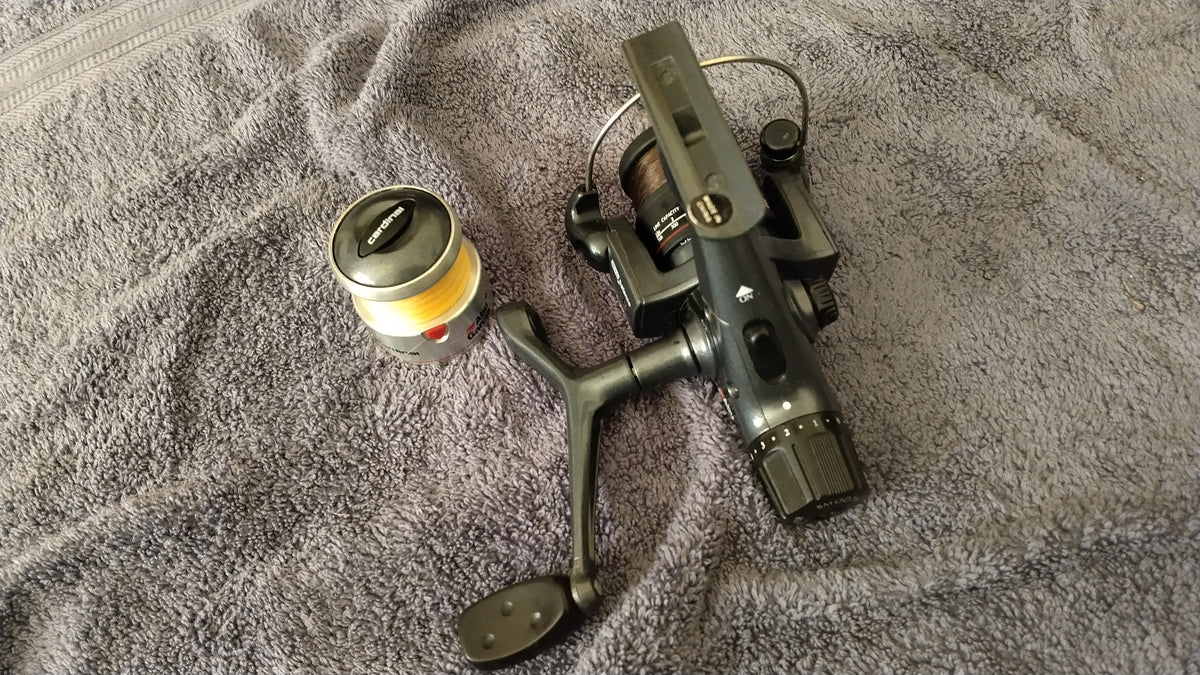 Abu Garcia Cardinal Size 2 Fishing Reel with Spare Spool Good Used Condition