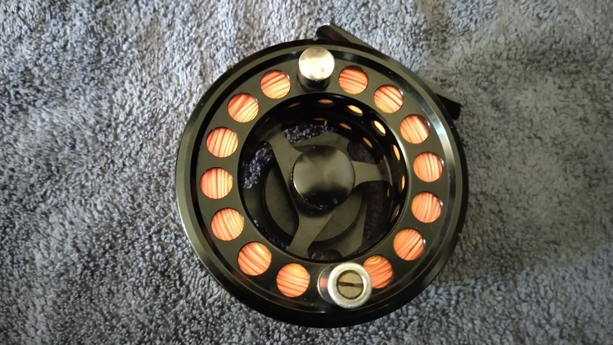 Airflo Airtec 7/9 Fly Fishing Reel – Used with Neoprene Pouch