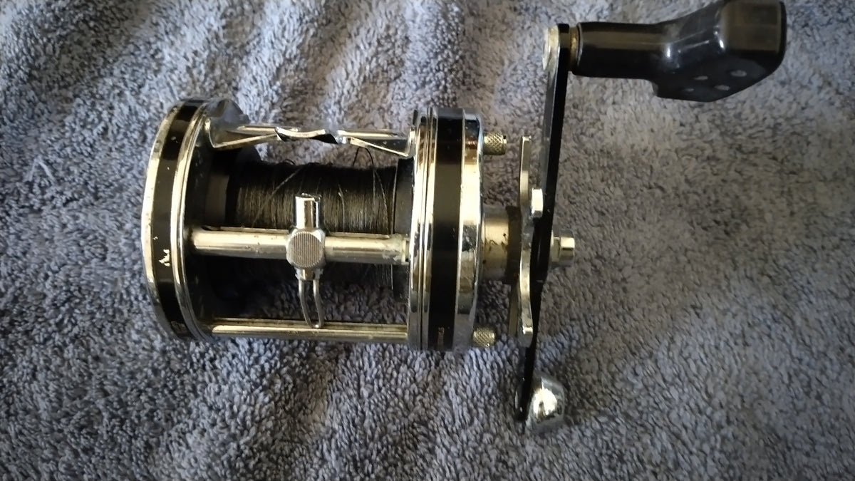 Abu Garcia Ambassadeur 7000C3 High Speed Multiplier Reel Made in Sweden Vintage