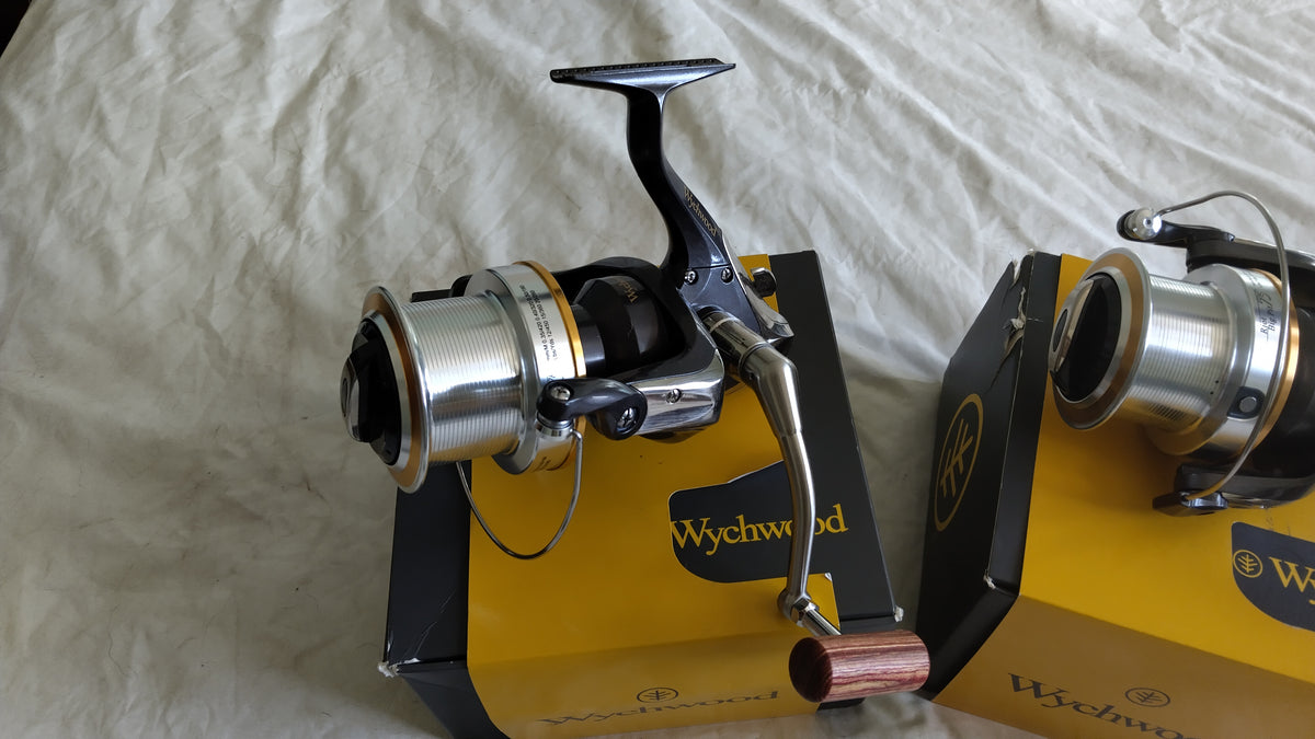 Pair Wychwood Riot Big Pit 75 Carp Fishing Reels New Unused Boxed Ex Display