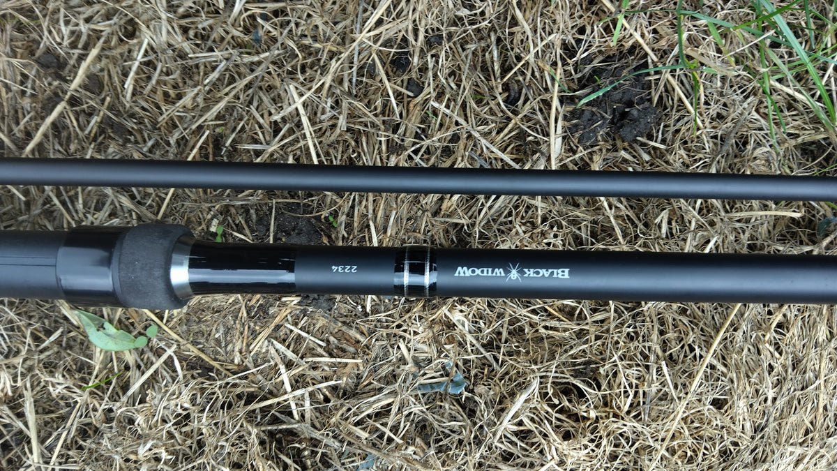 Daiwa Black Widow Carp Rod 12ft 2.75lb BWC2234 Very Good Condition & Original Bag