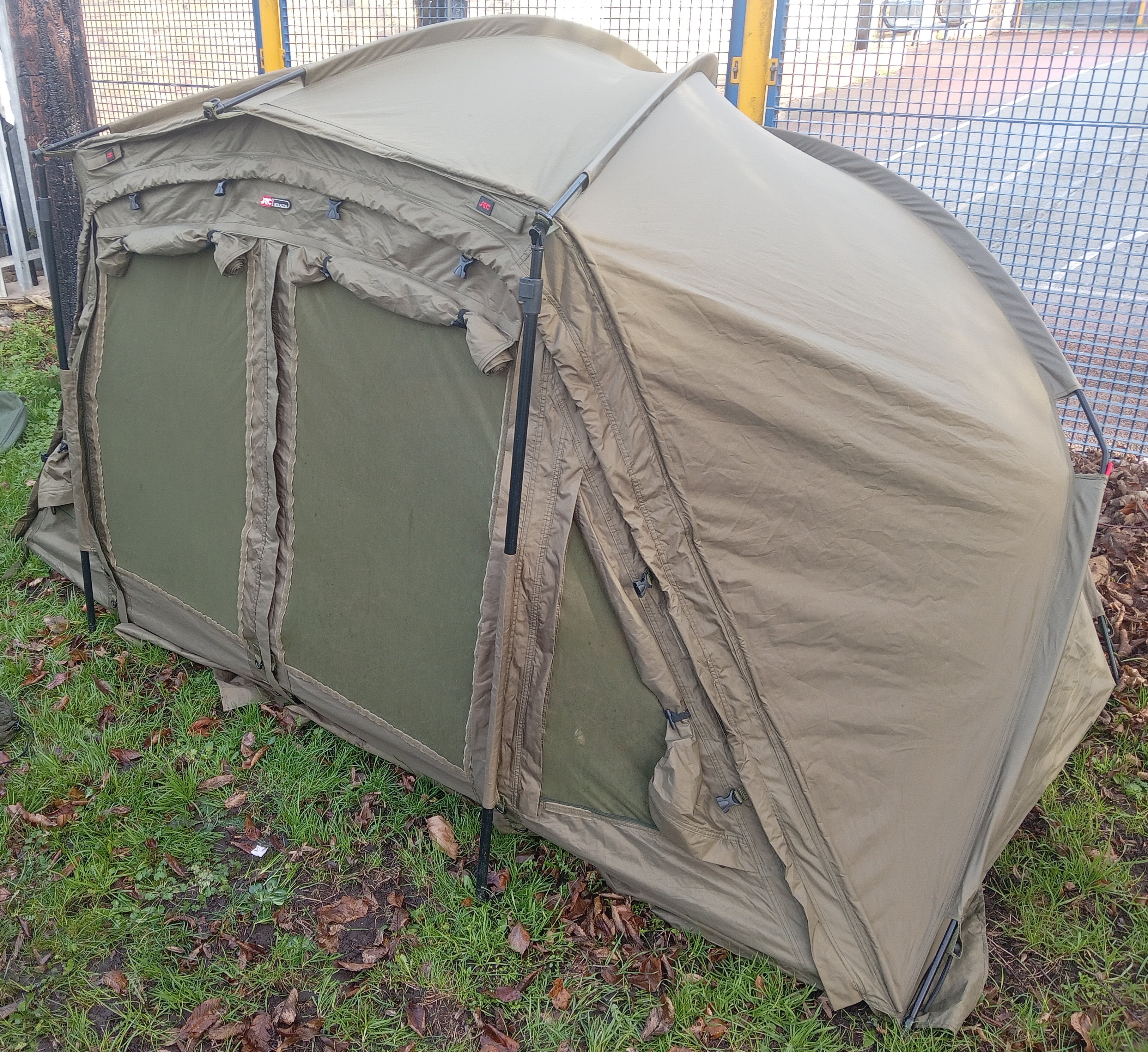 JRC Stealth EZ-Winder Bivvy + Winter Wrap - Excellent Condition - Rapid Setup