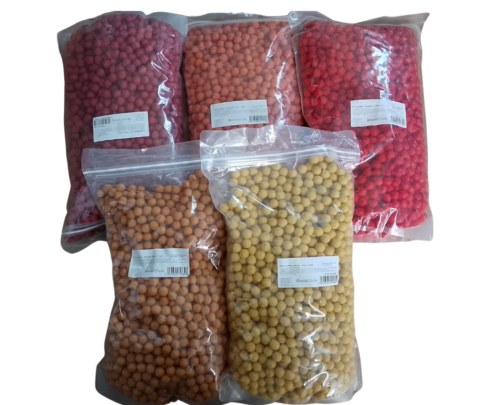 Hi-Attract 15mm Shelf Life Boilie Range - Krill, Strawberry, Tutti Frutti, Tigernut, Scopex