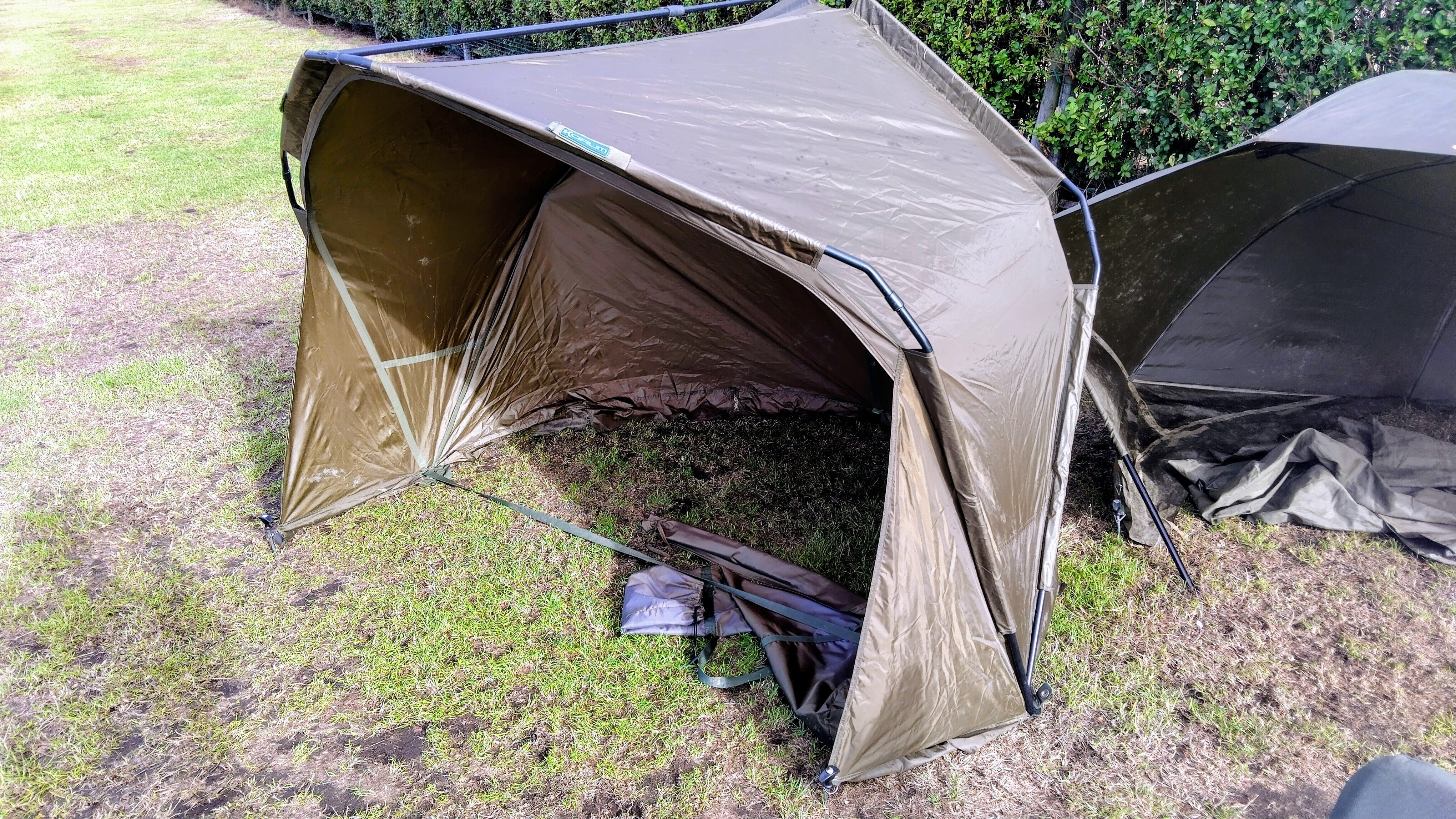 Korum Day Shelter |  Fishing Brolly Shelter Very Good Used Condition