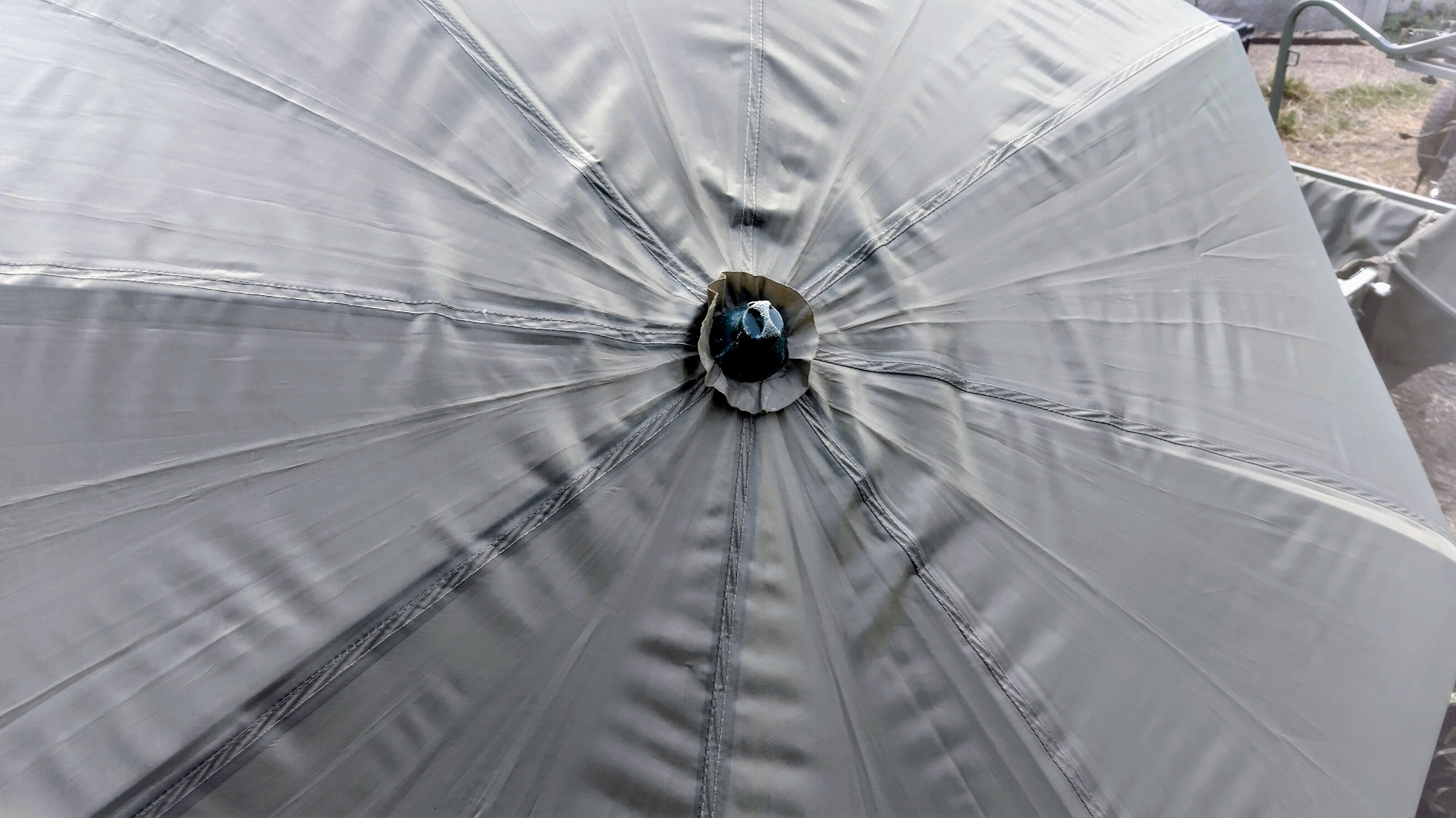 Daiwa Mission Brolly Shelter - Lightweight Waterproof Carp Coarse Fishing Umbrella