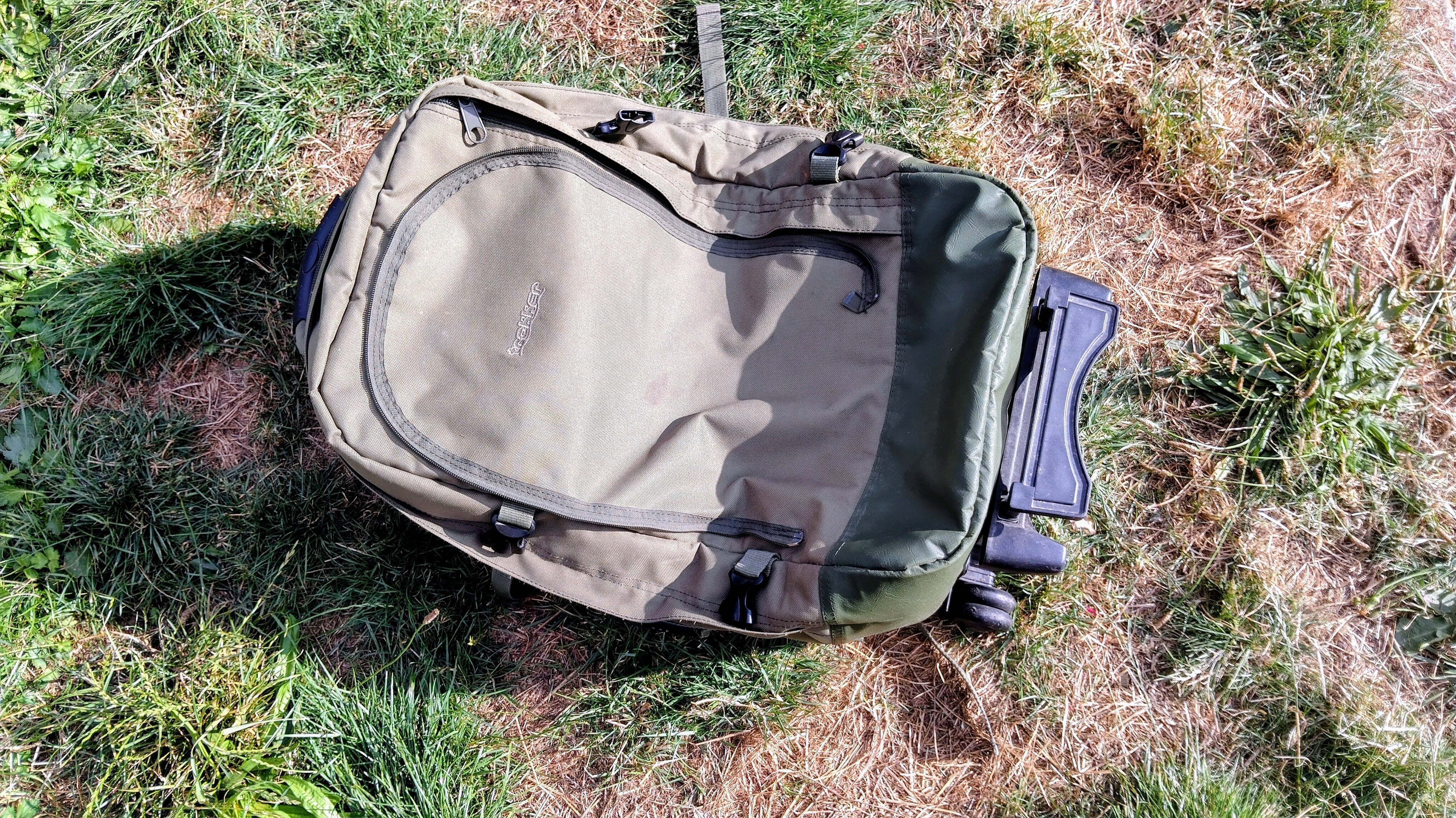 Trakker Convertible Rolling Backpack Carry On Cabin Luggage Carp Fishing Rucksack