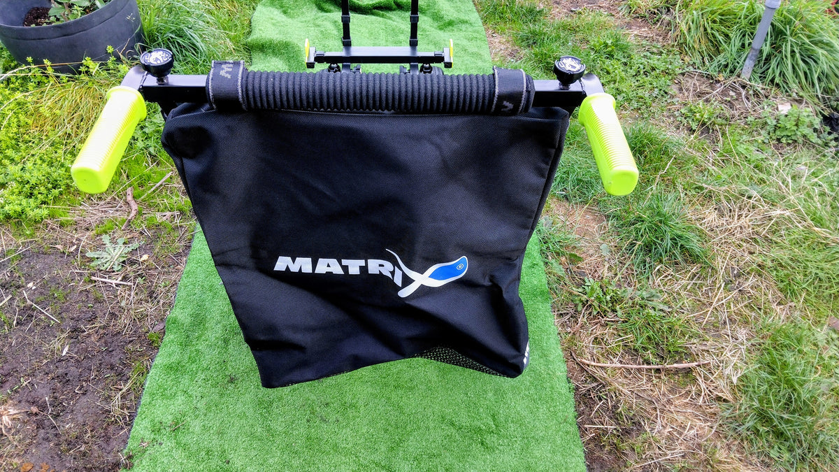 Matrix 4 Wheel Transporter Barrow Seat Box Trolley Match Fishing UNUSED + Bag