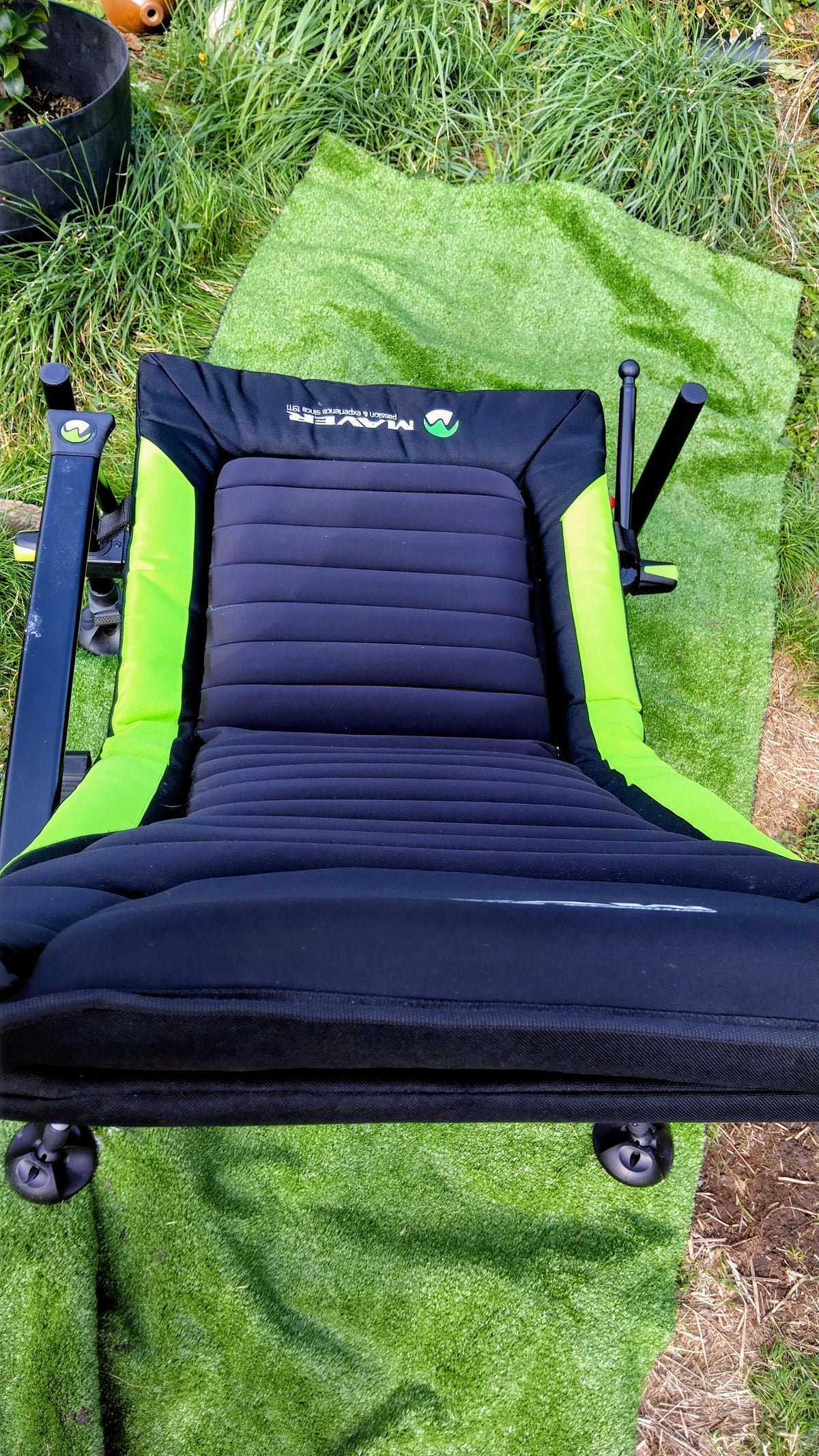 Maver MVR Continental Series Recliner Chair 30mm Legs Fishing Seat Bank Unused