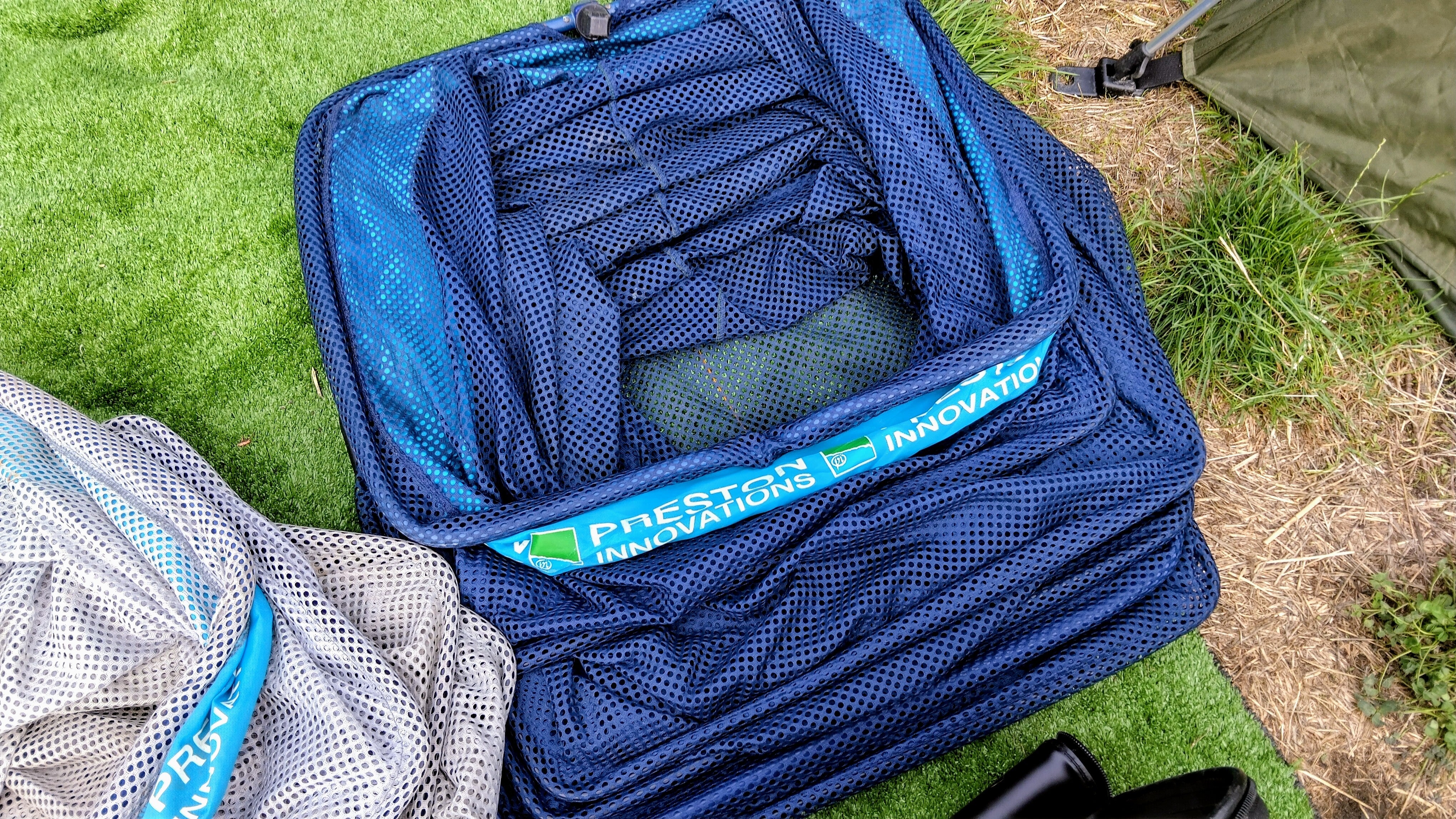 Preston Innovations Keepnet Set: Two Keepnets & Waterproof EVA Stink Bag Used