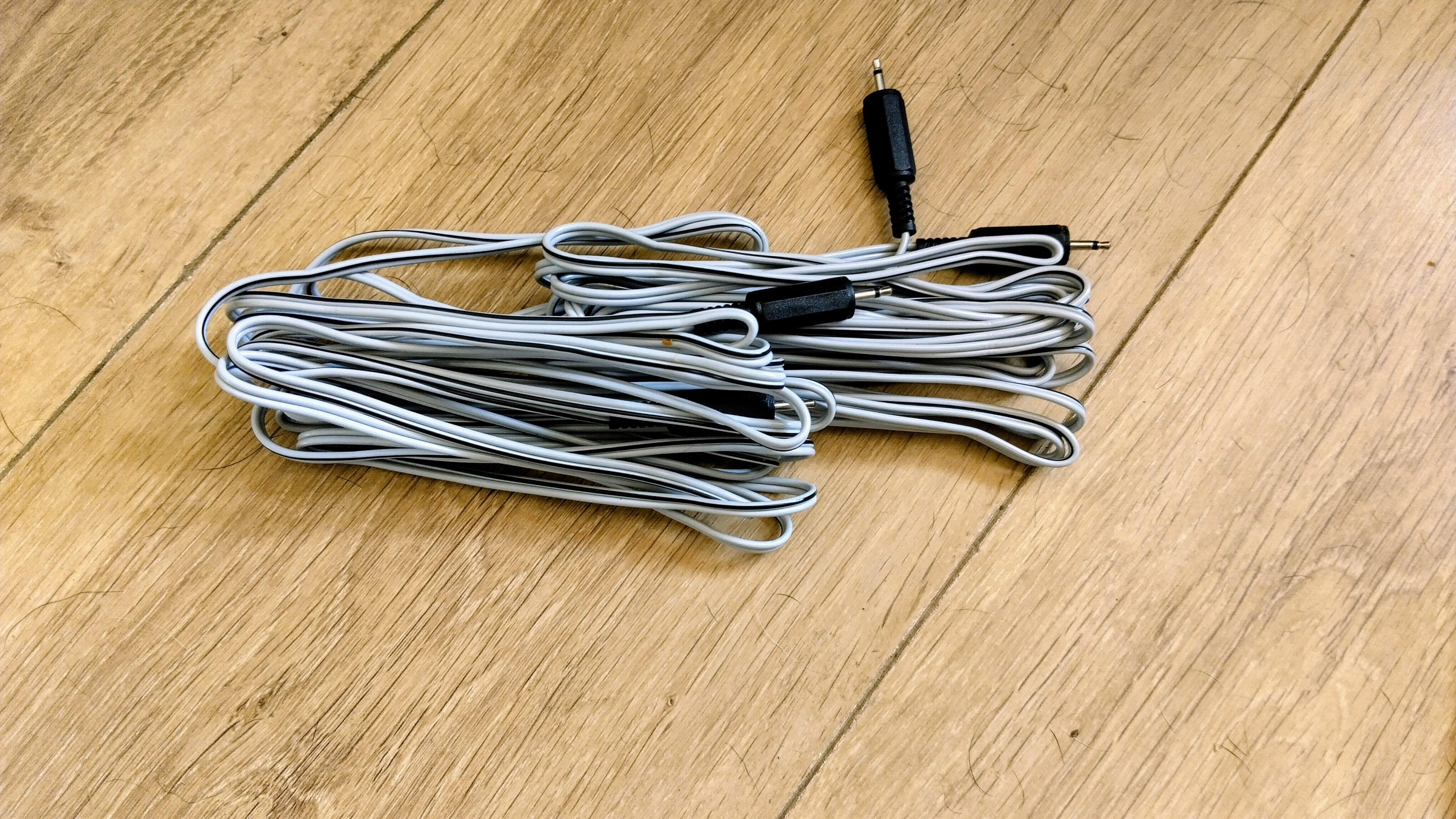 Pair Daiwa Sensitron Bite Alarms with Sensor Box Cable Vintage Carp Fishing Set