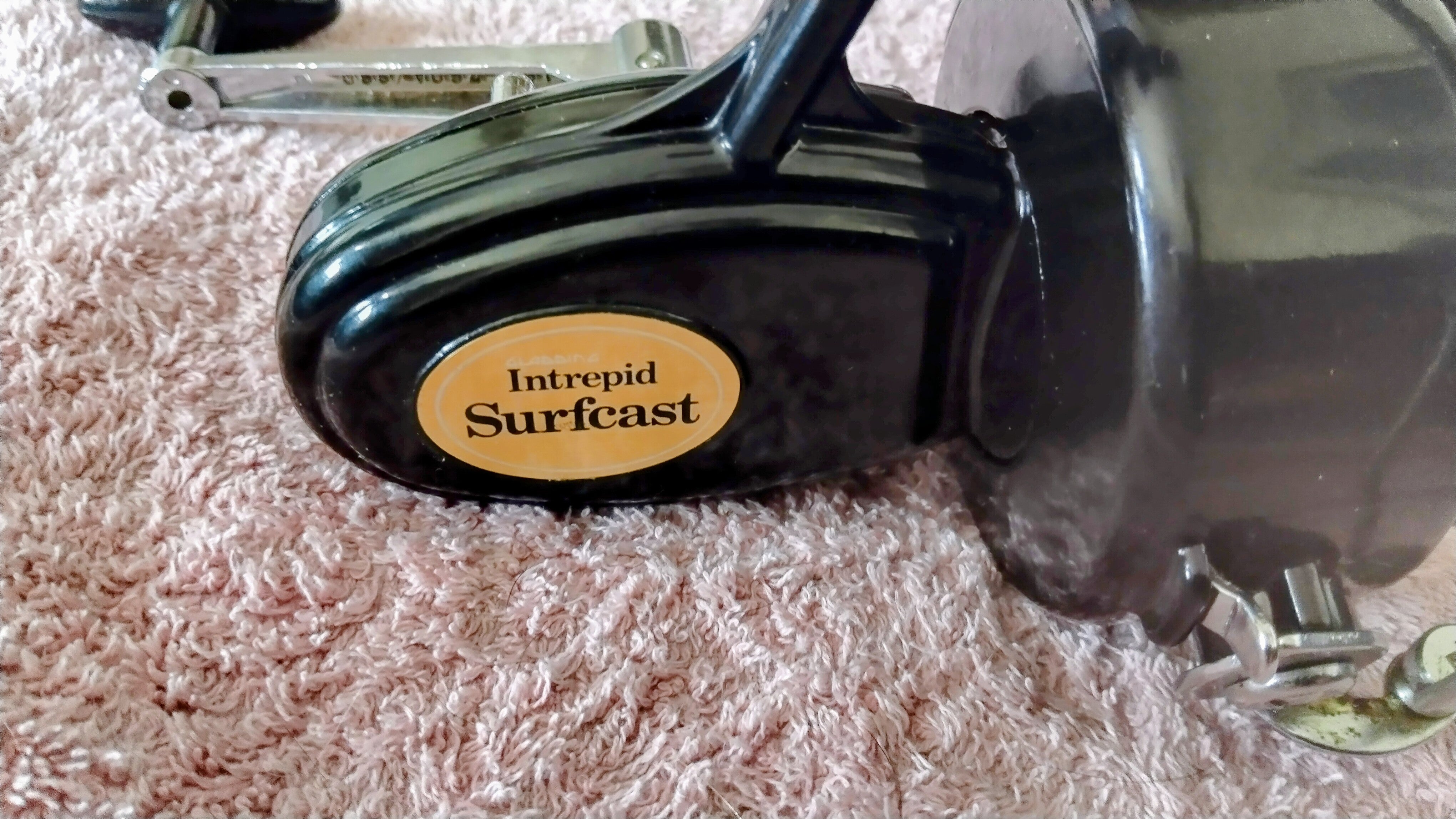 Pair of Gladding Intrepid Surfcast Reels - Boxed - Near Mint Condition Sea Fishing