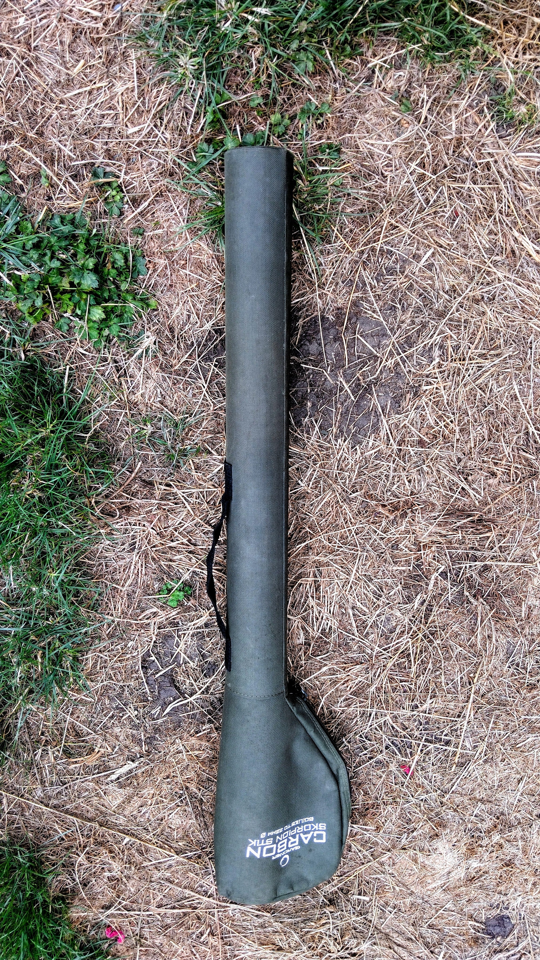 Gardner Carbon Scorpion Stik 22mm Throwing Stick Carp Baiting Tool Superb Condition