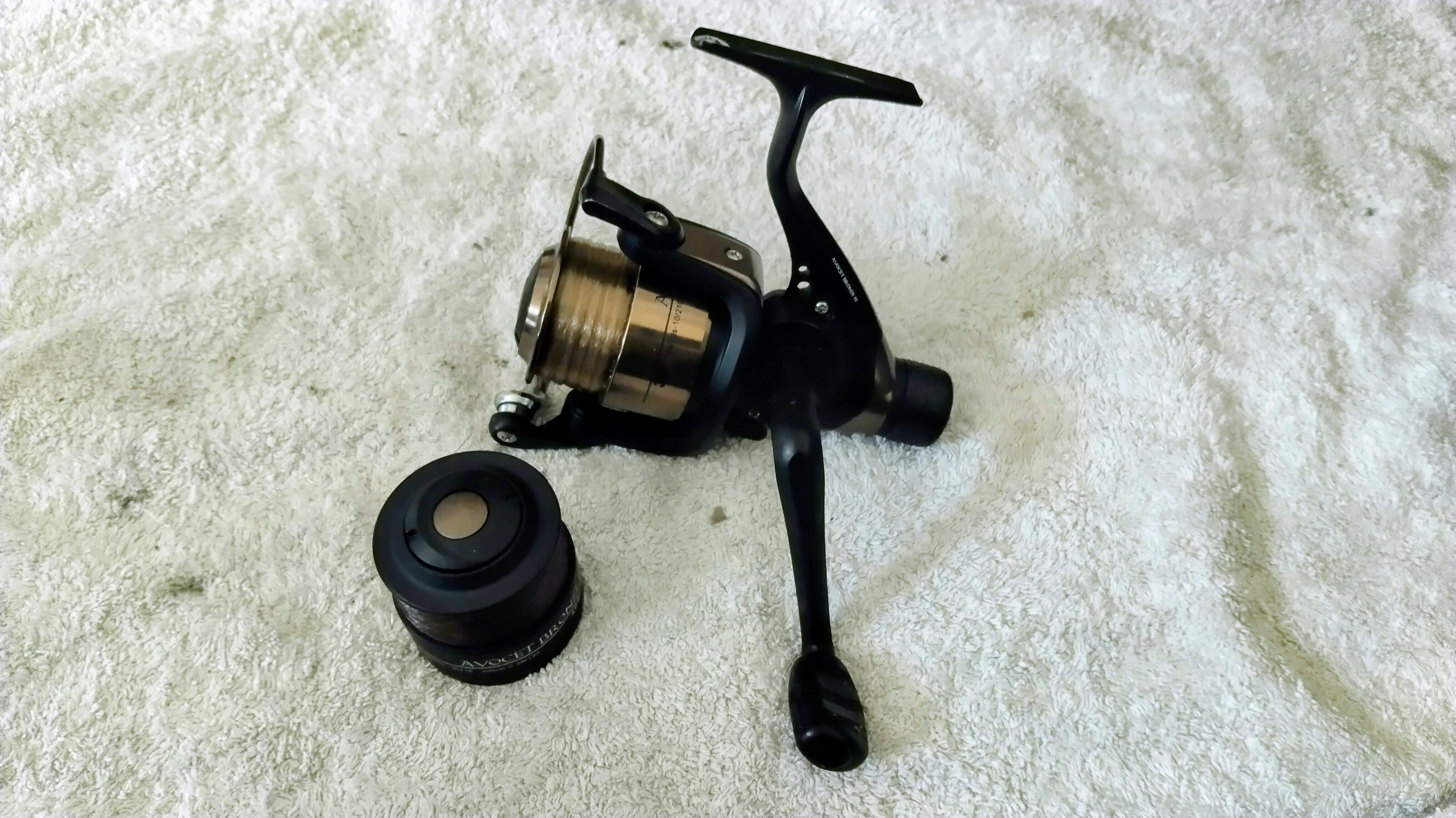 Mitchell Avocet Bronze III 4000RD Rear Drag Fishing Reel + Spare Spool