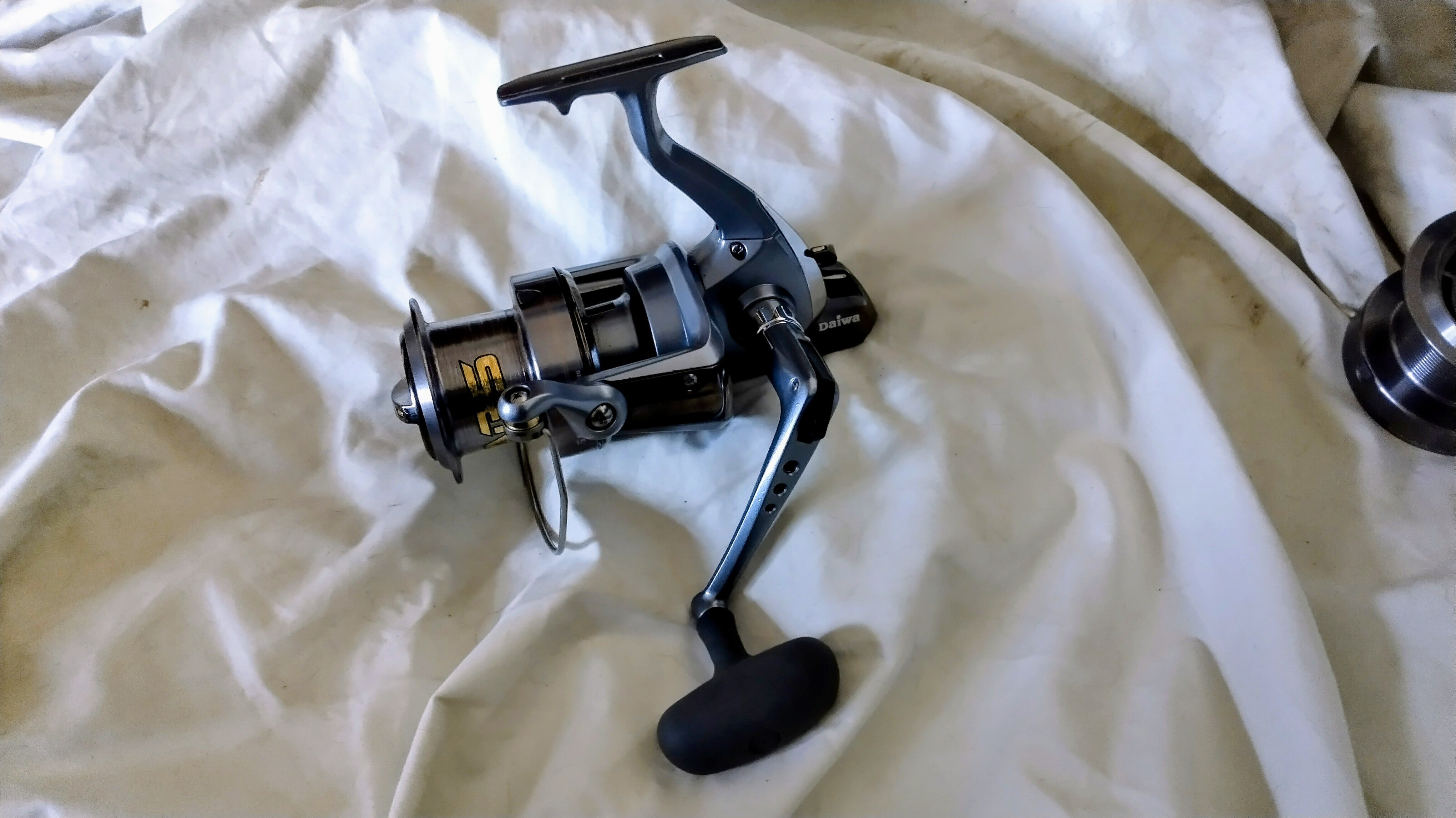 Daiwa Emcast 5000 Carp Reel + Spare Spool. Excellent Condition. Tracked P&P