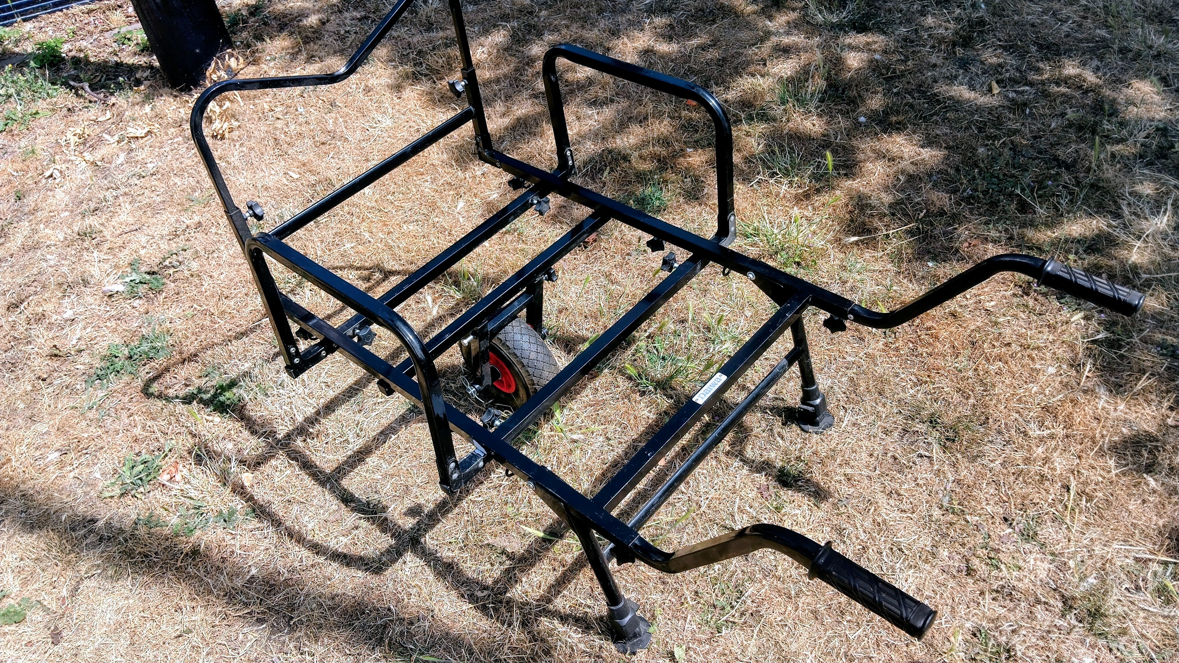 Daiwa Single Wheel Carp Barrow – Good Used Condition & Perfect Working Order