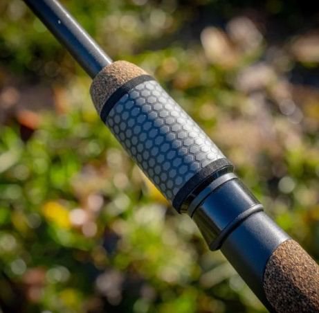 MAP Extremis 11ft Feeder Rod | Carbon Fibre | 0.5oz, 1oz, 1.5oz Tips