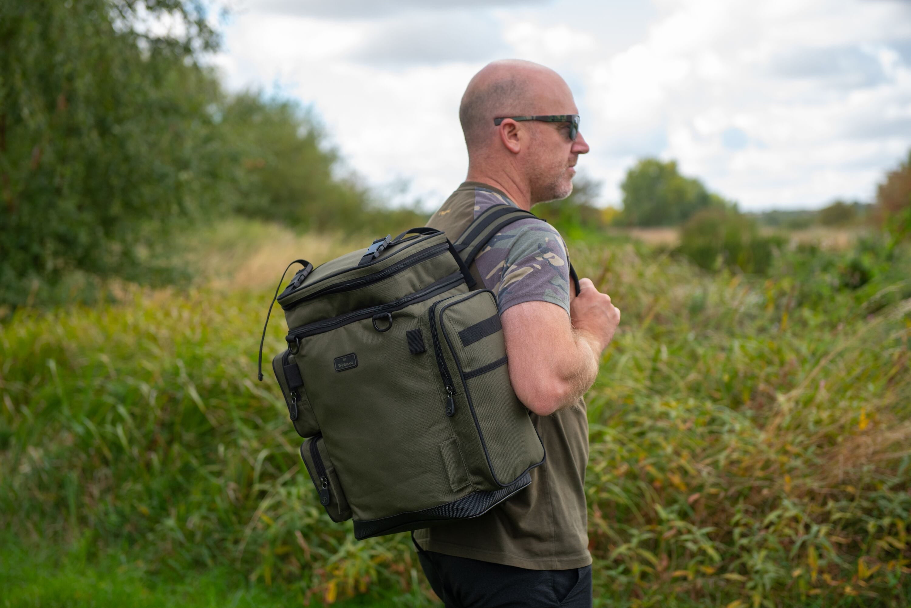 Wychwood Specialist Compact Rucksack Green Fishing Tackle Luggage Bag 39x20x42cm
