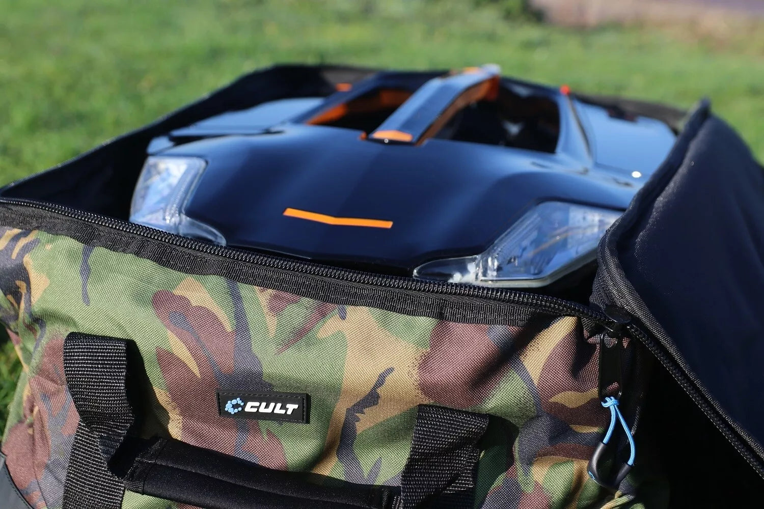 Cult Tackle Deluxe XL Boat Bag DPM Camo Carp Fishing Bait Boat Bag